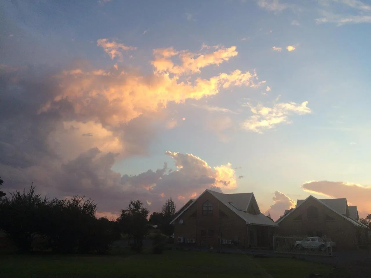 Property building in Eldorado Lodge CC