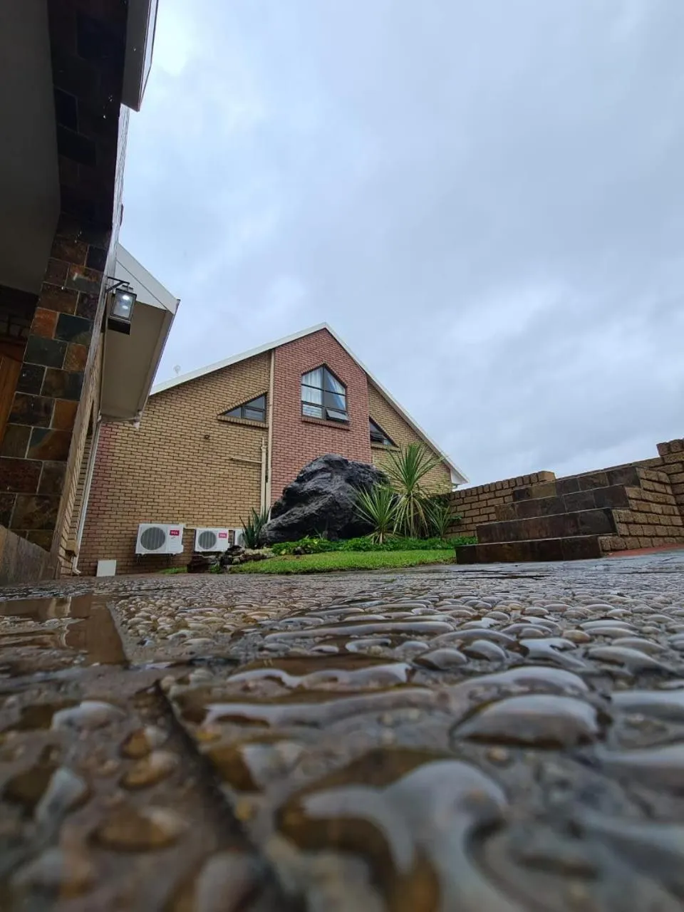 Property building in Eldorado Lodge CC