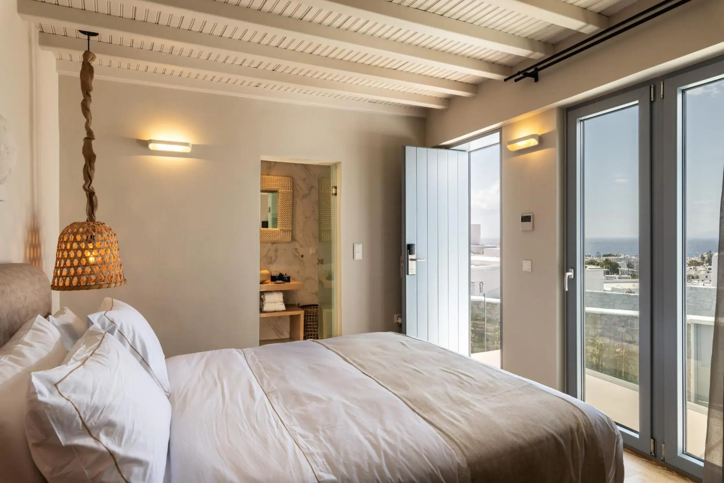 Bed in Oniro Suites Bed in Oniro Suites