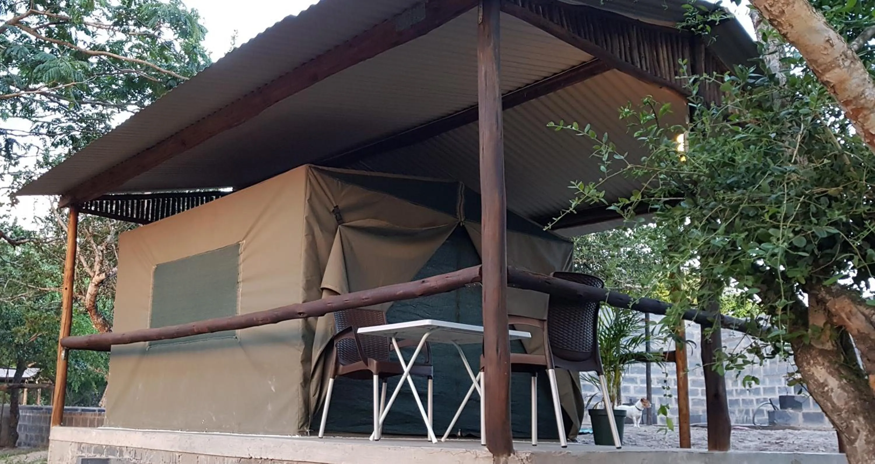 Facade/entrance in Kingfisher Bush Lodge