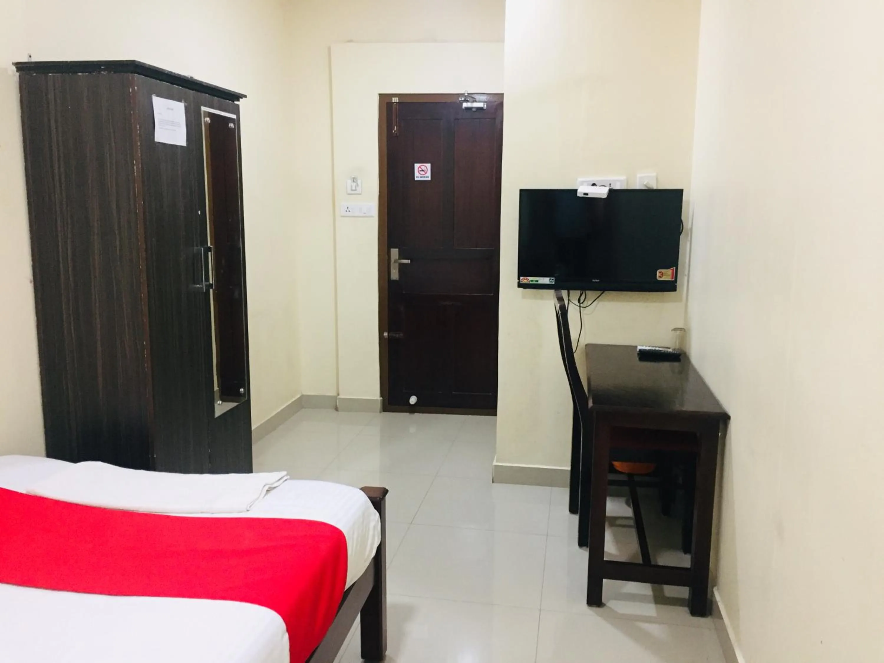 TV and multimedia, Bed in Brindavan Residency