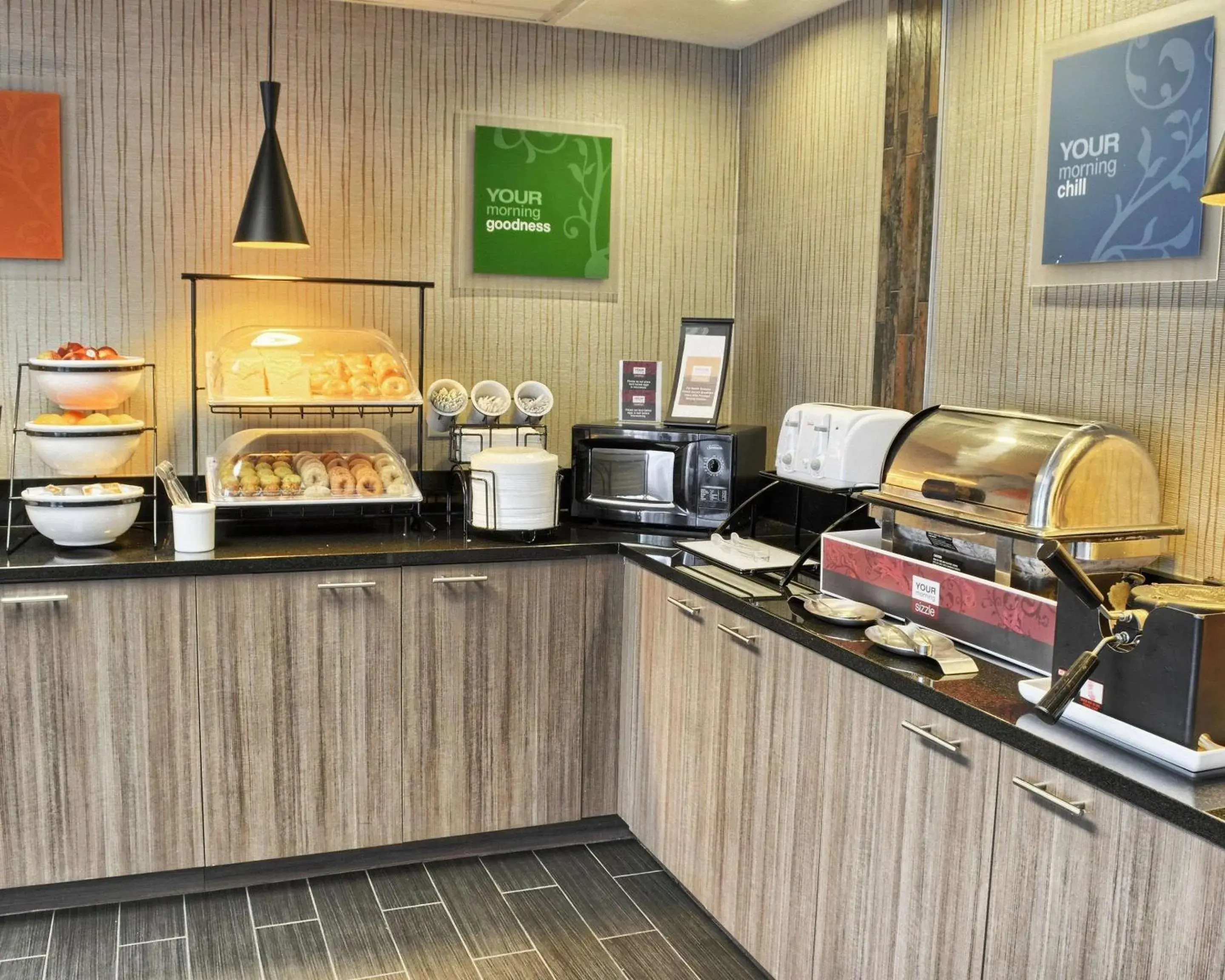 Restaurant/places to eat in Comfort Inn Ruther Glen near Kings Dominion Restaurant/places to eat in Comfort Inn Ruther Glen near Kings Dominion