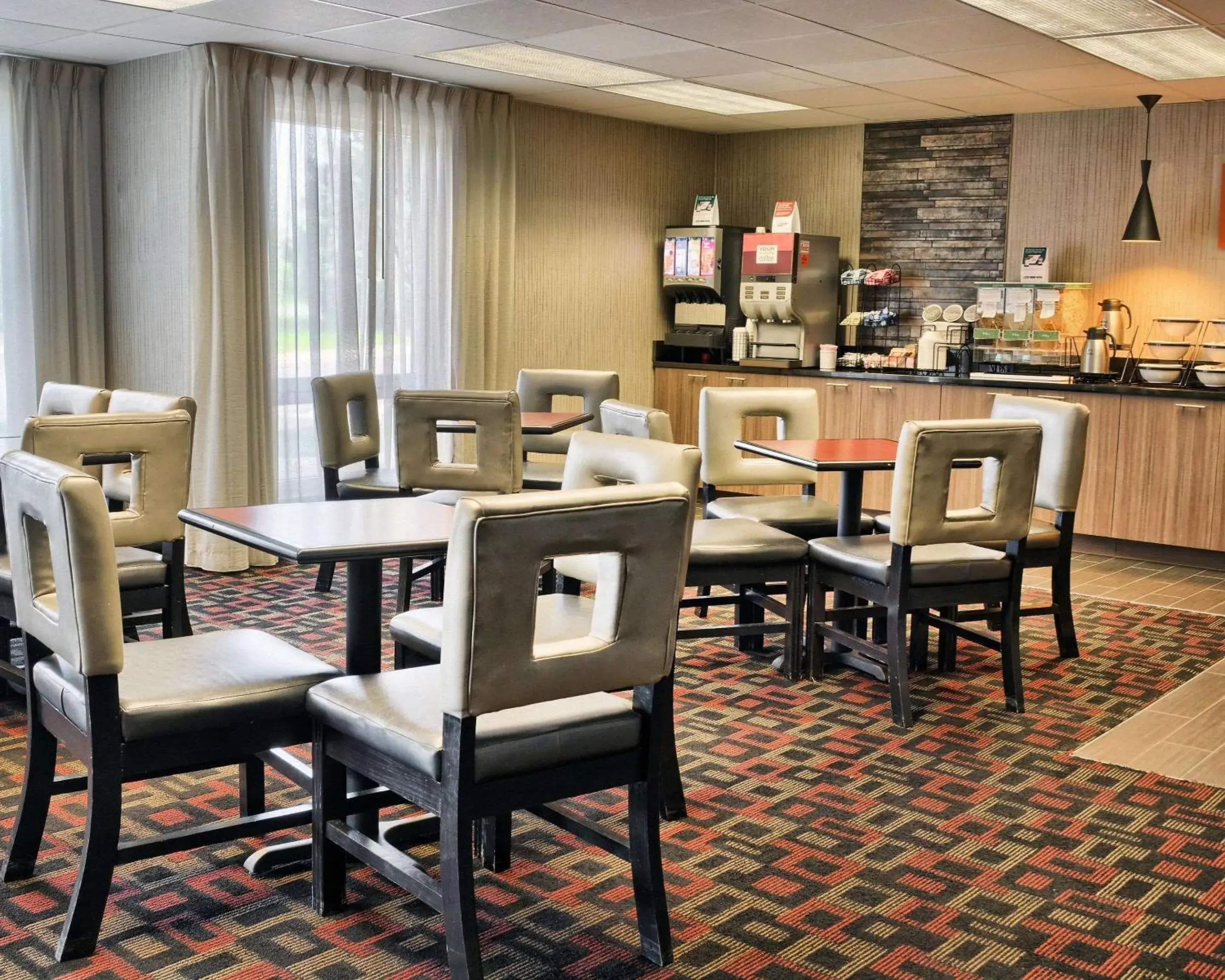 Restaurant/places to eat in Comfort Inn Ruther Glen near Kings Dominion Restaurant/places to eat in Comfort Inn Ruther Glen near Kings Dominion