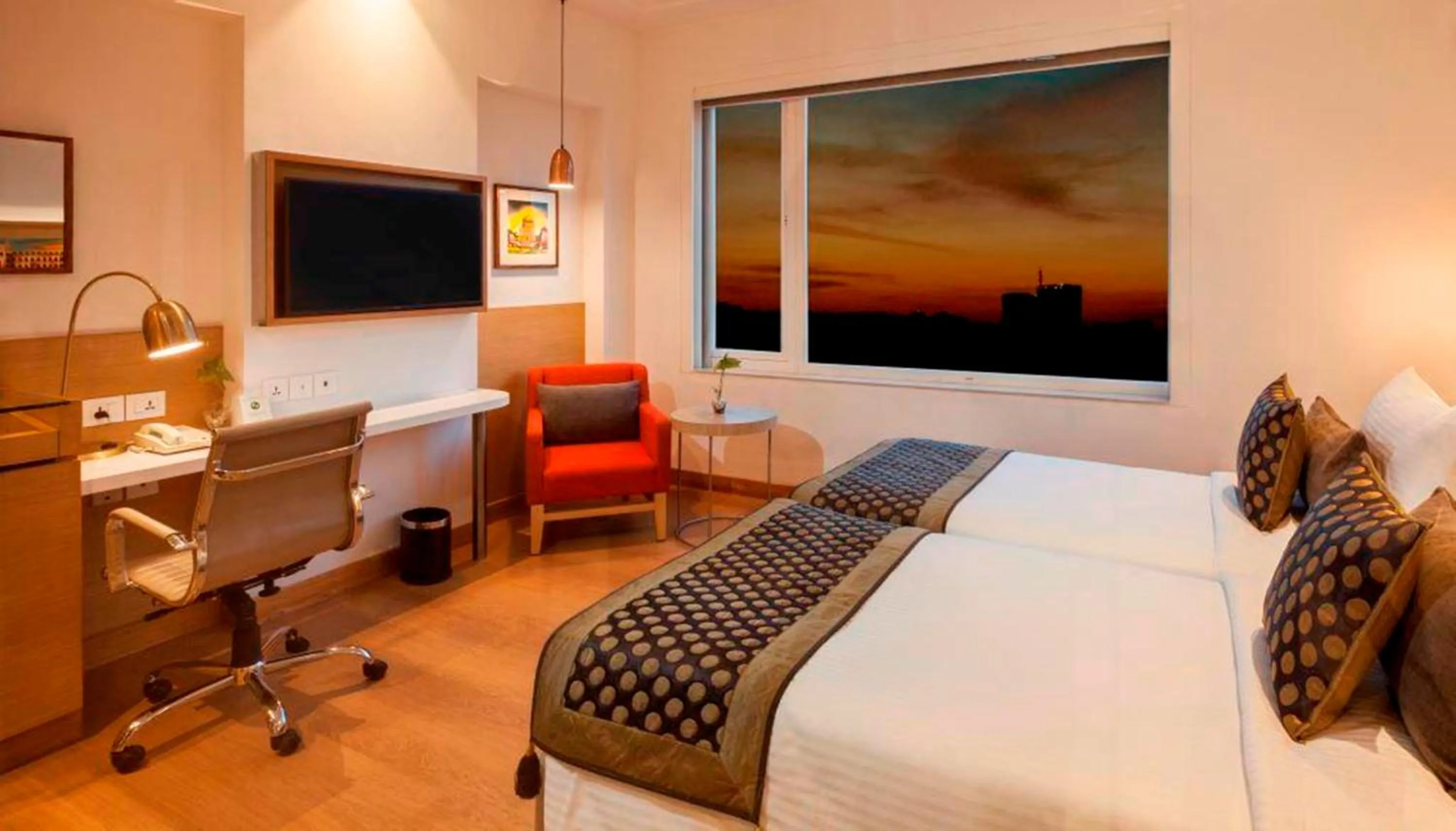 Bedroom, Bed in Lemon Tree Hotel Lucknow