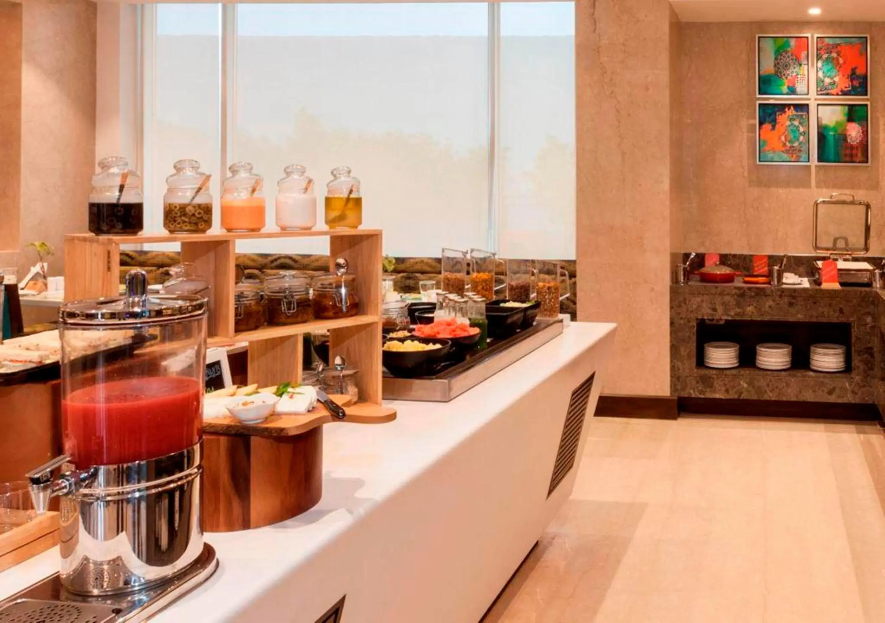 Food and drinks in Lemon Tree Hotel Lucknow Food and drinks in Lemon Tree Hotel Lucknow