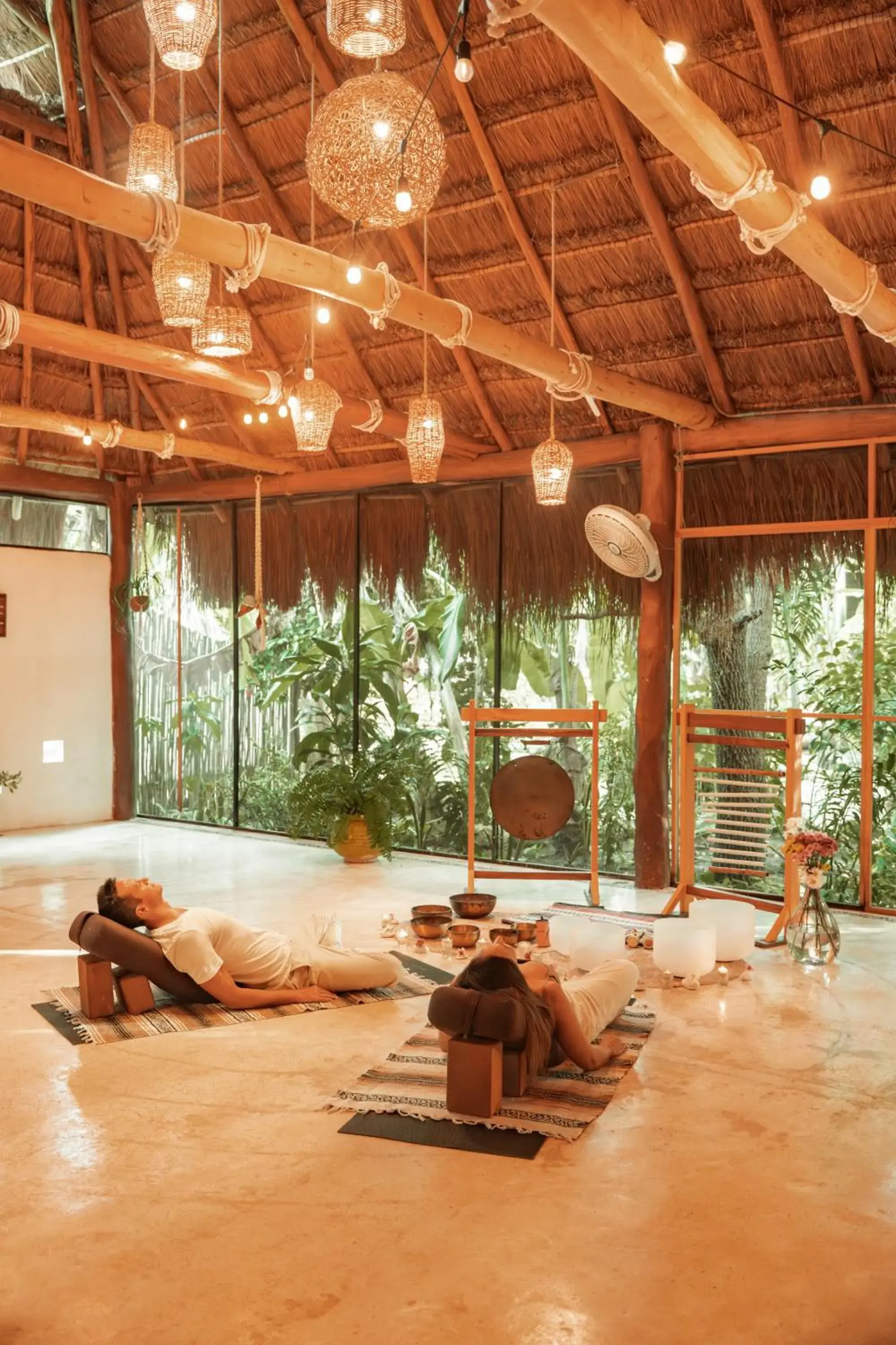 Spa and wellness centre/facilities, Bed in Petit Lafitte Beach Front Hotel & Bungalows Spa and wellness centre/facilities, Bed in Petit Lafitte Beach Front Hotel & Bungalows