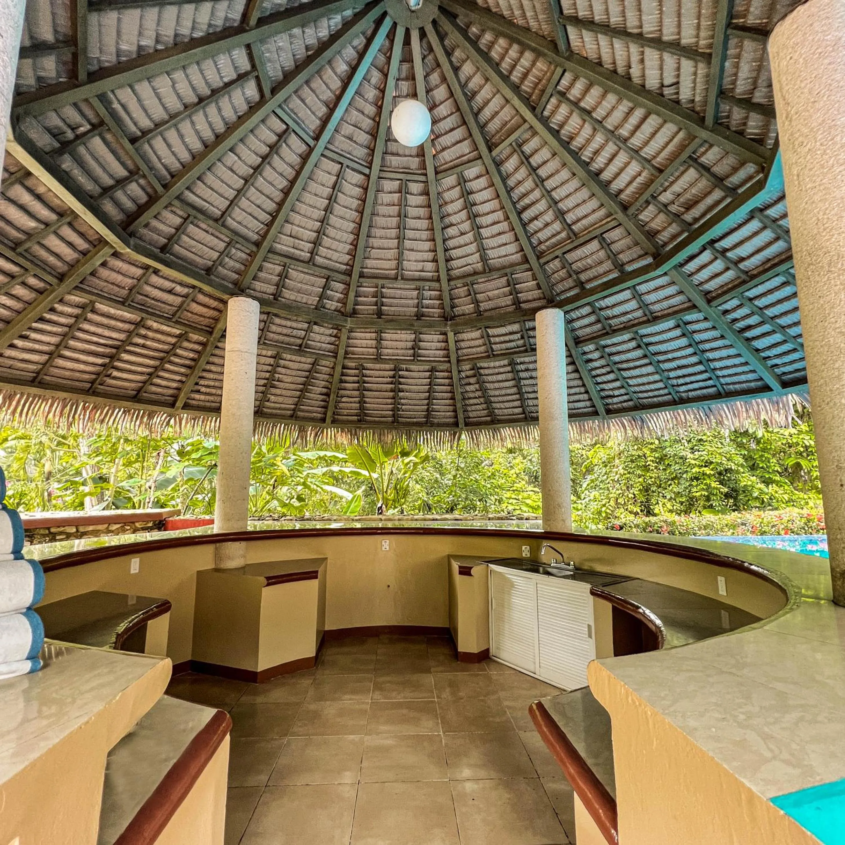 Day in Hotel Villa Mercedes Palenque