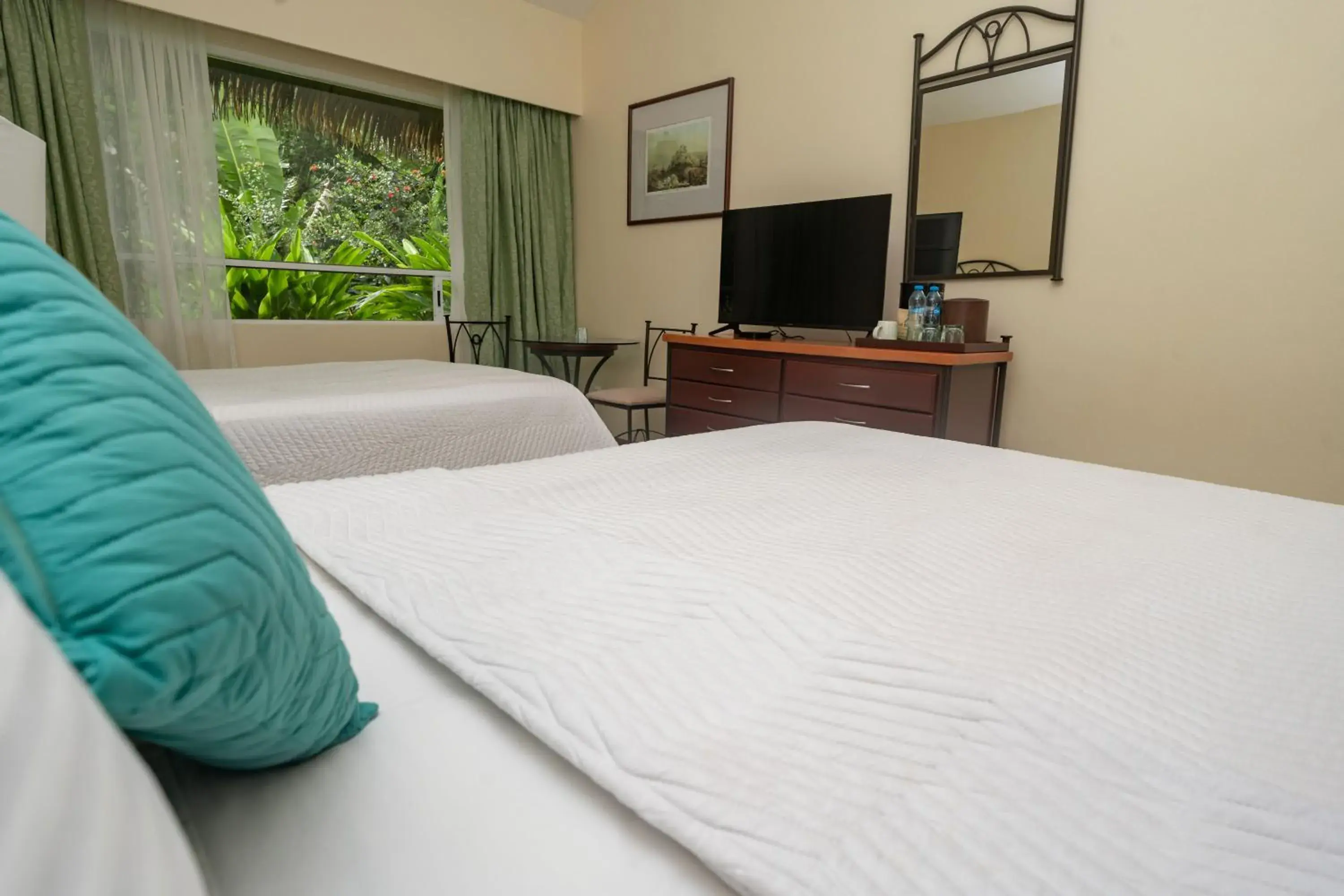 Double Room with Two Double Beds in Hotel Villa Mercedes Palenque Double Room with Two Double Beds in Hotel Villa Mercedes Palenque