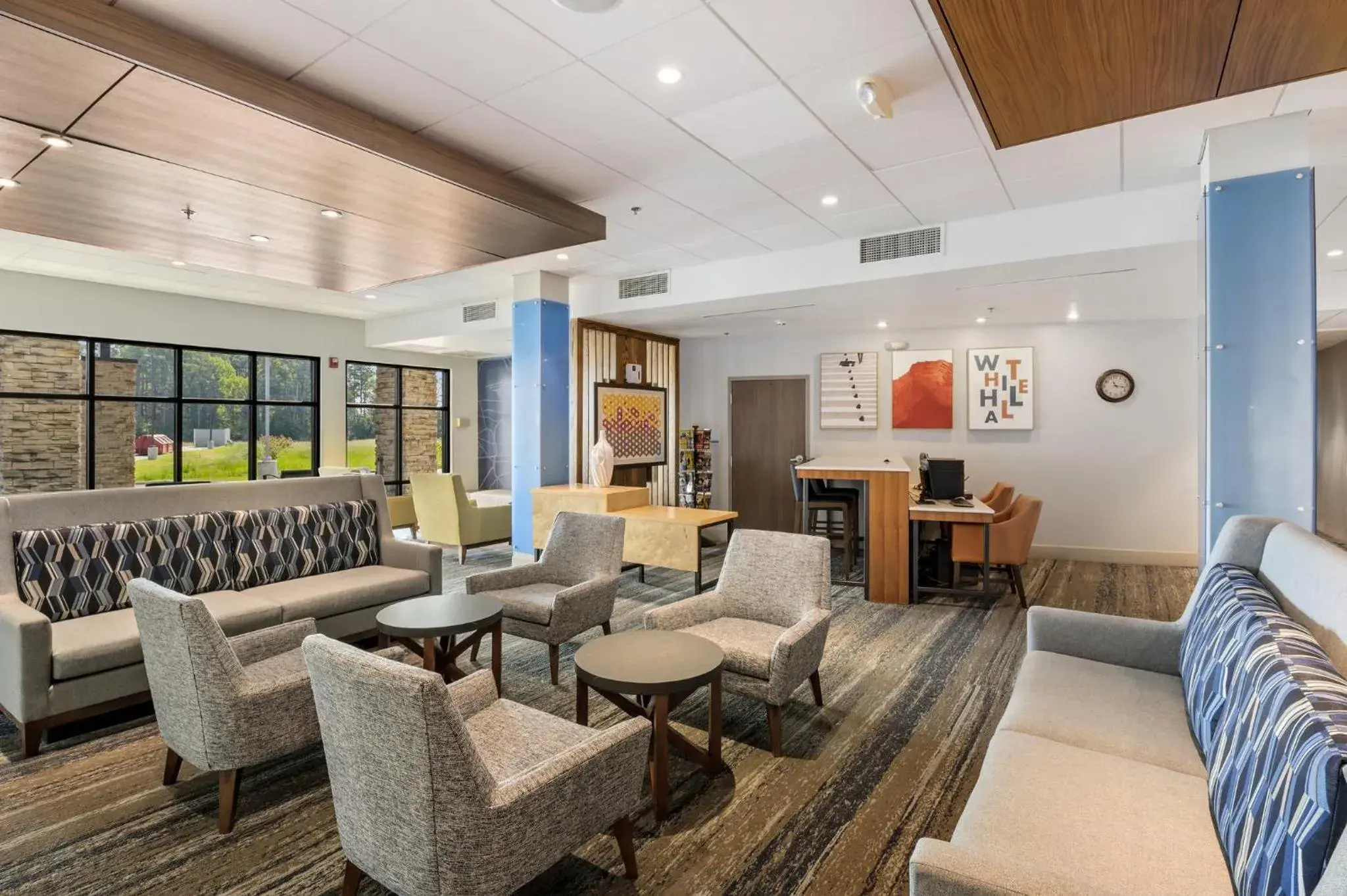 Property building in Holiday Inn Express & Suites White Hall by IHG Property building in Holiday Inn Express & Suites White Hall by IHG