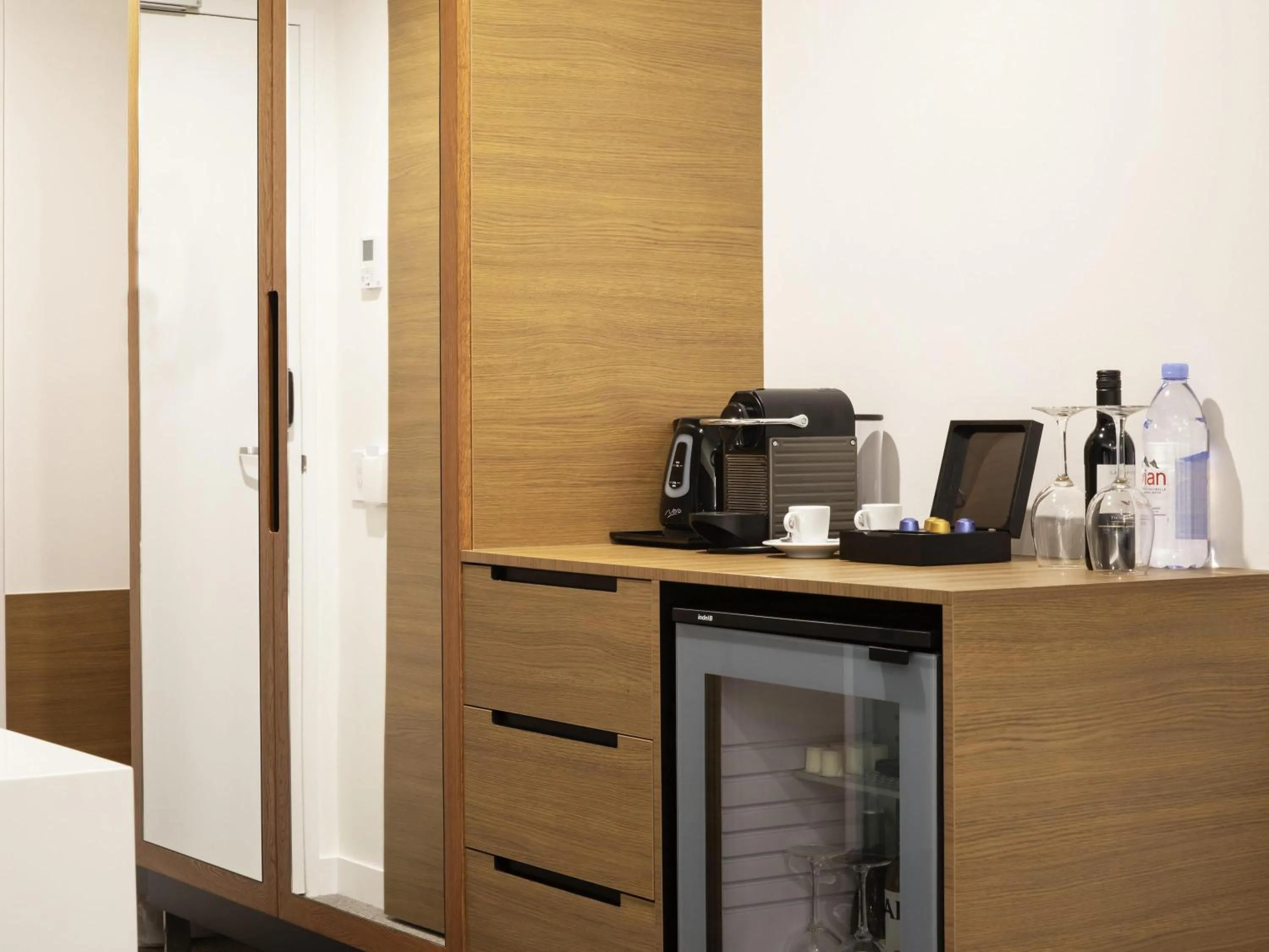 Premier King 'N' Room with Park View in Novotel Brisbane South Bank