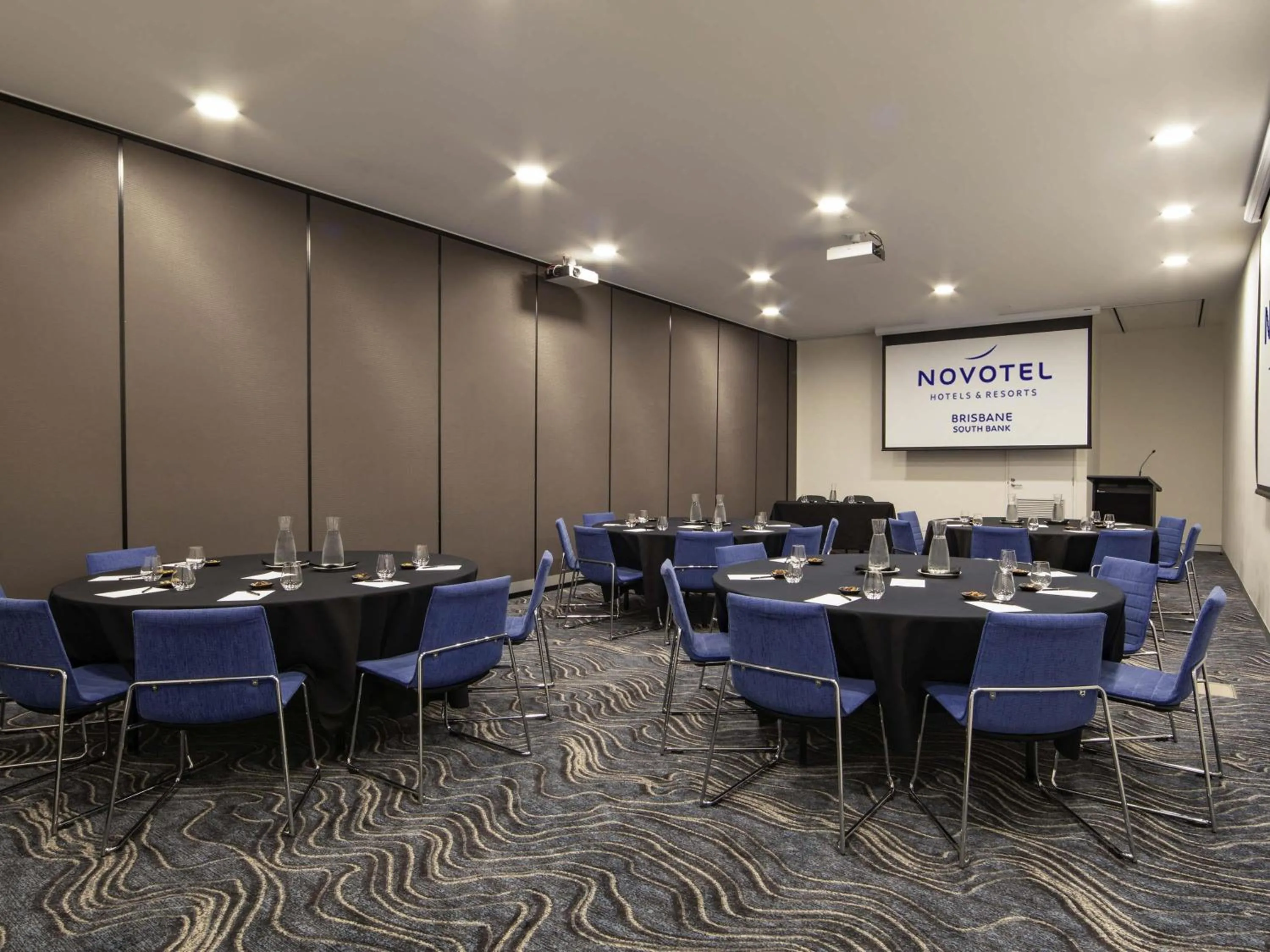 Meeting/conference room in Novotel Brisbane South Bank