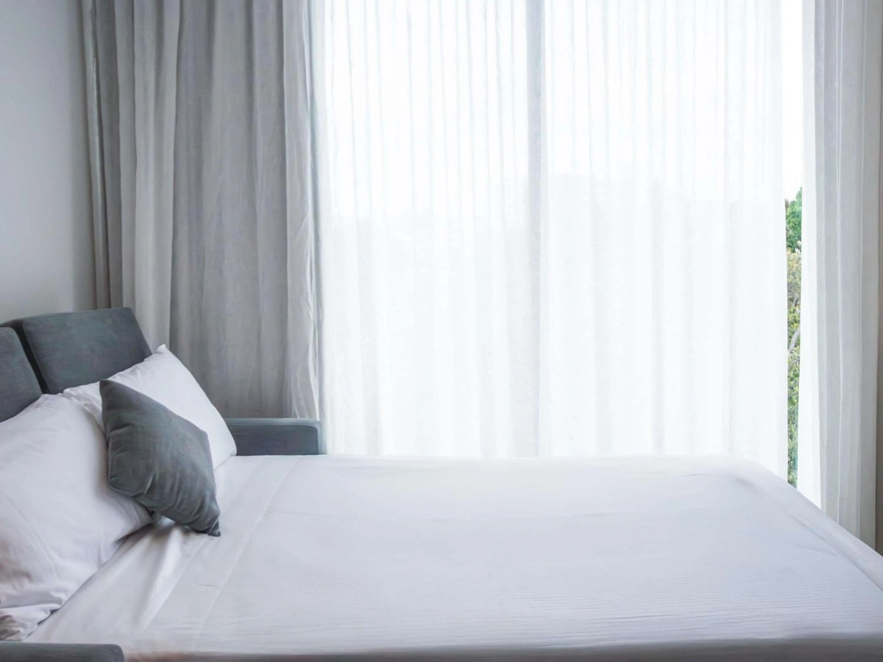 Bedroom, Bed in Novotel Brisbane South Bank