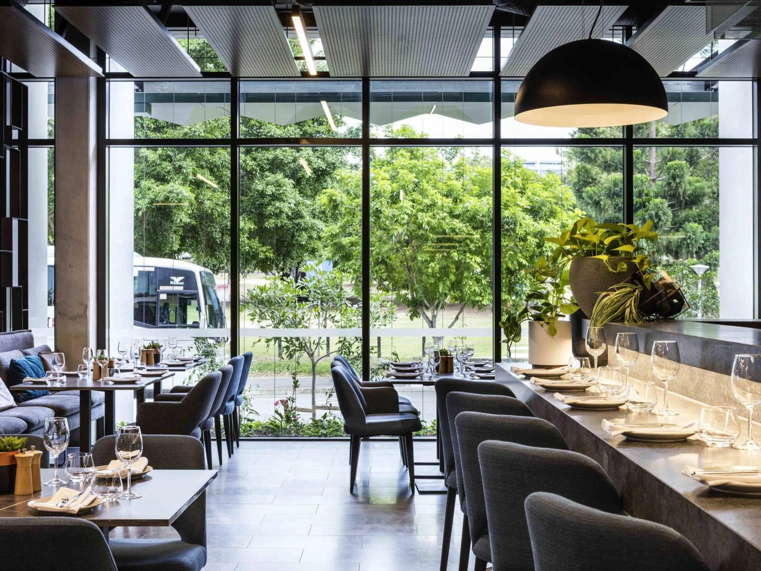 Property building in Novotel Brisbane South Bank