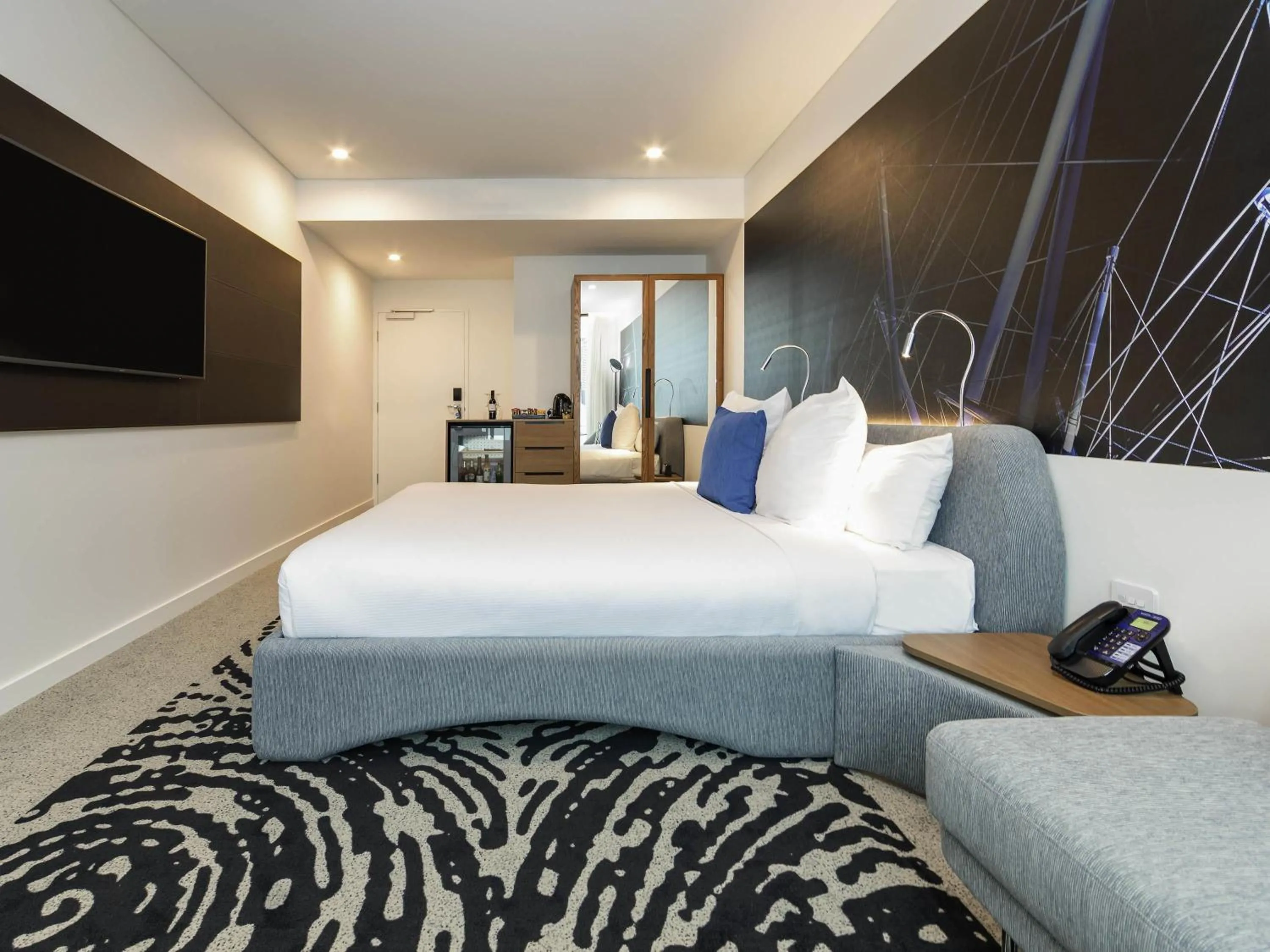 Bedroom, Bed in Novotel Brisbane South Bank