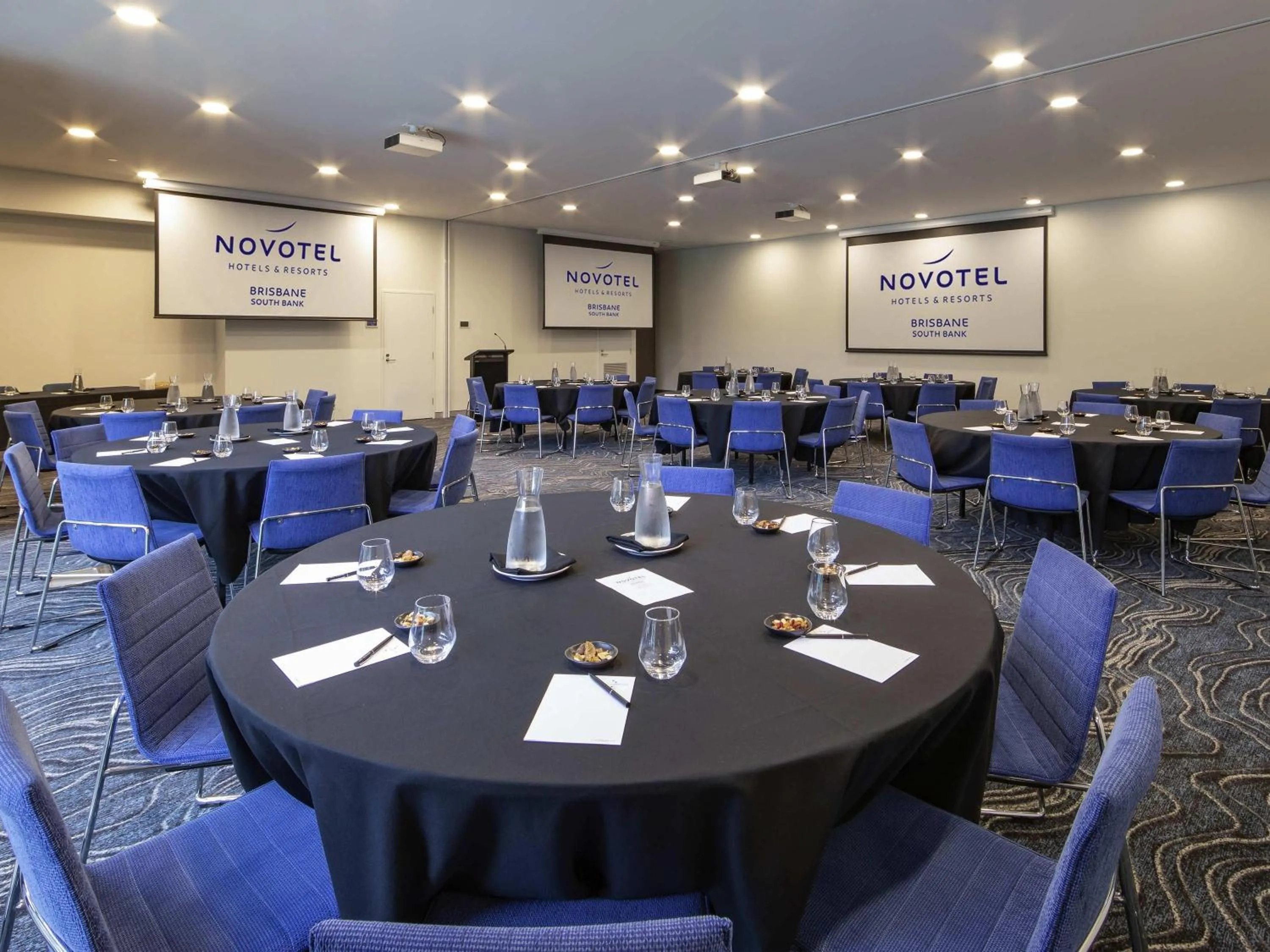 Meeting/conference room in Novotel Brisbane South Bank