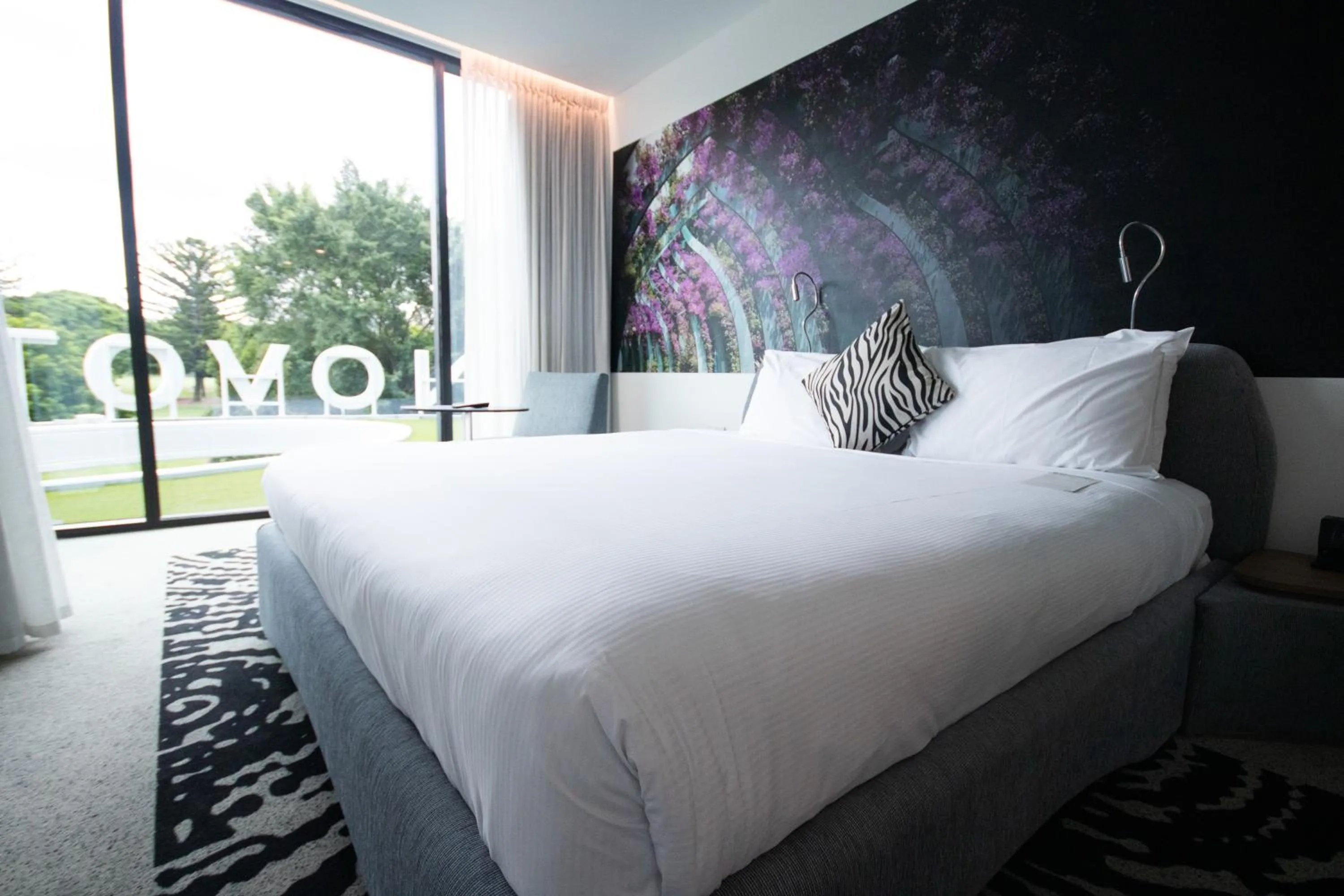 Bed in Novotel Brisbane South Bank