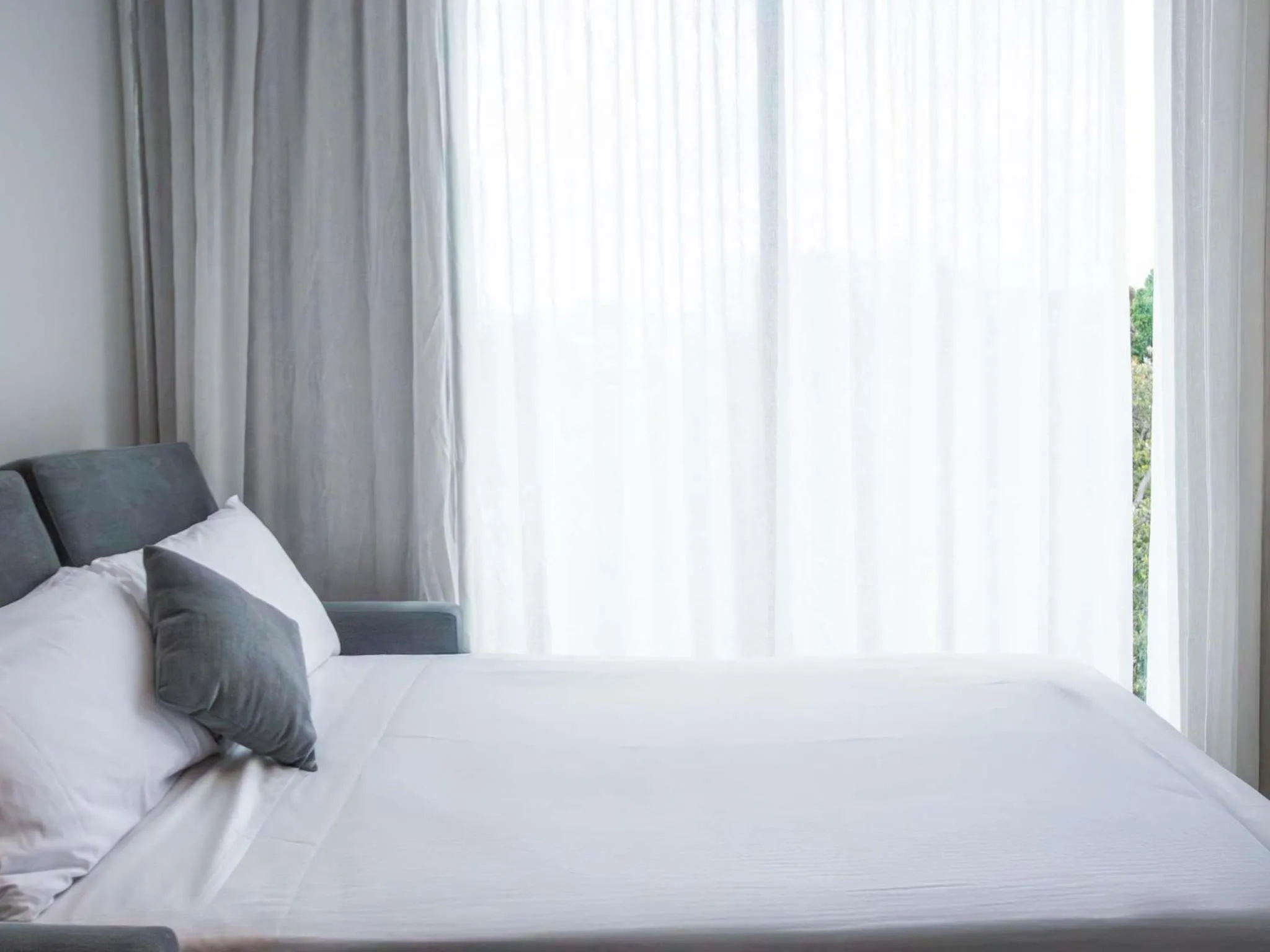 Bedroom, Bed in Novotel Brisbane South Bank