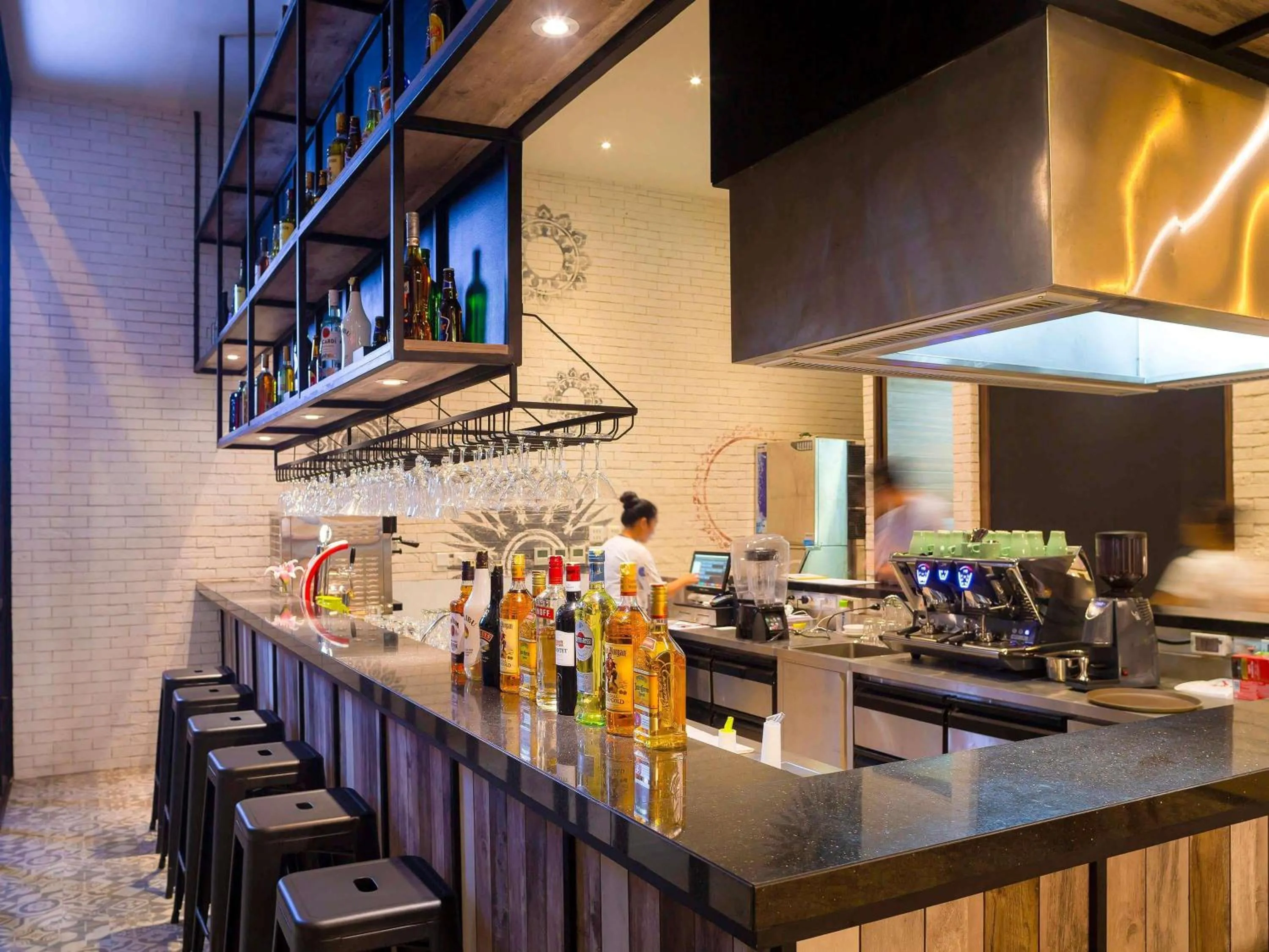 Lounge or bar in ibis Styles Siem Reap