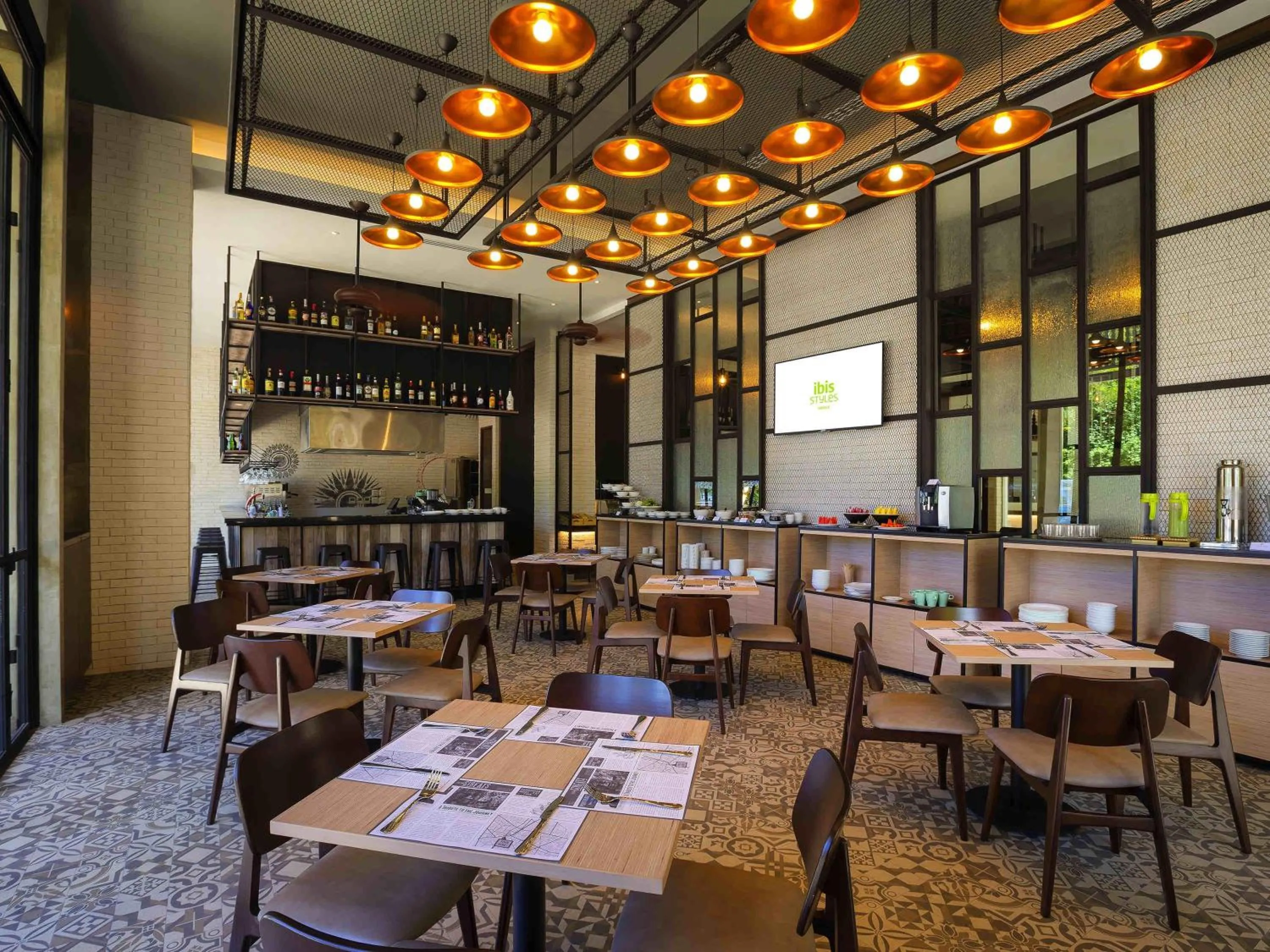 Lounge or bar in ibis Styles Siem Reap