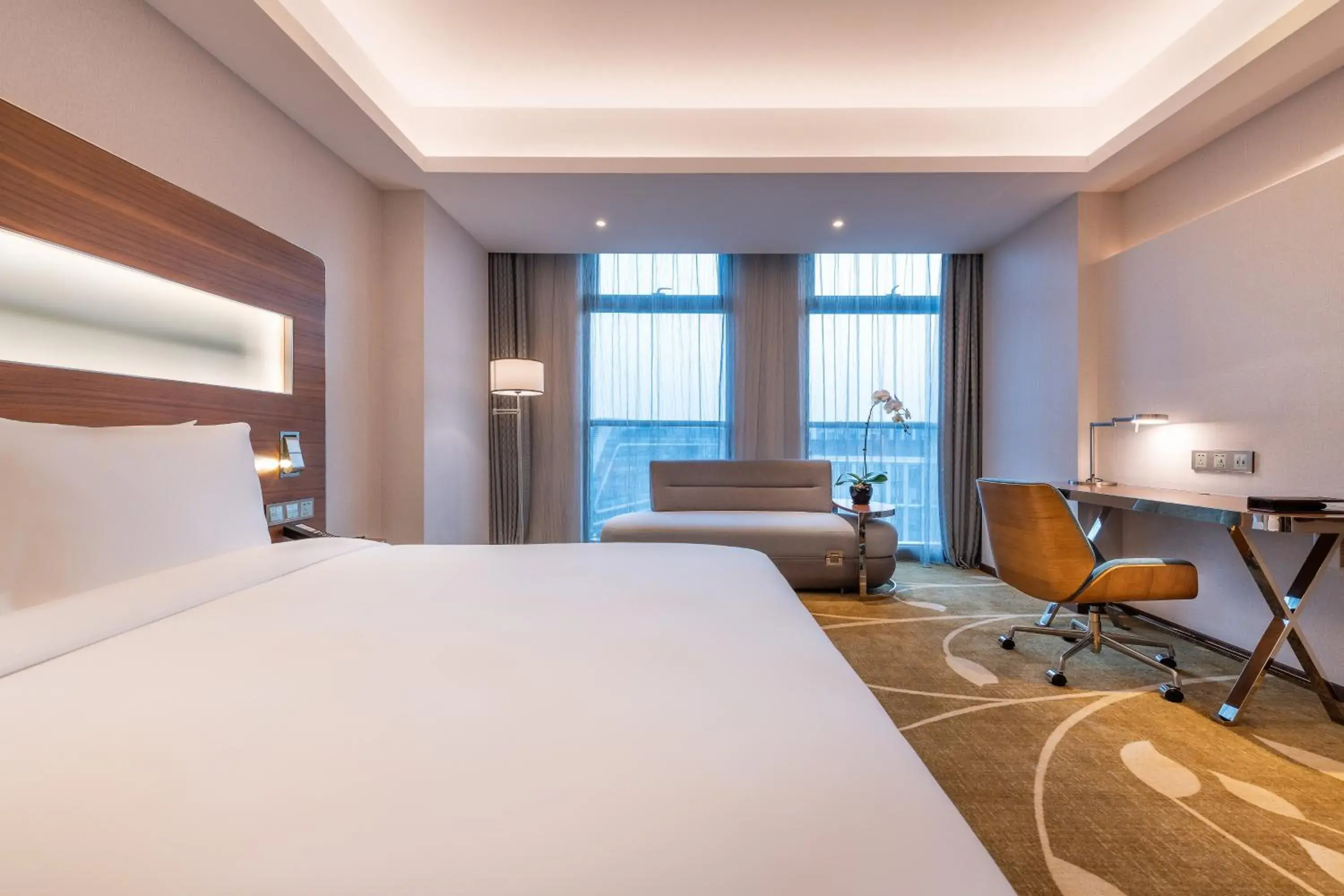 Deluxe Double Room in Novotel Shanghai Hongqiao Deluxe Double Room in Novotel Shanghai Hongqiao