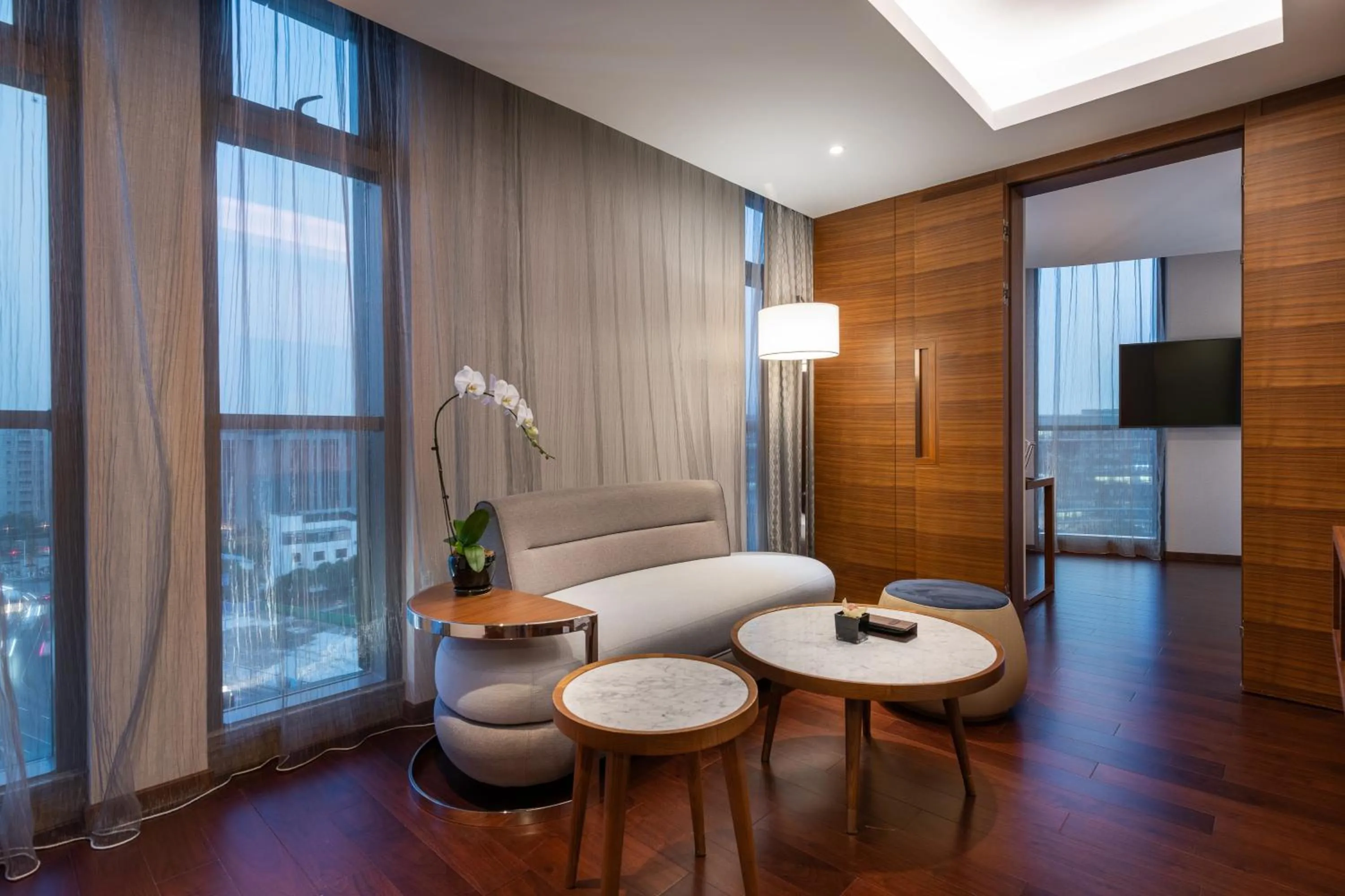 Living room in Novotel Shanghai Hongqiao