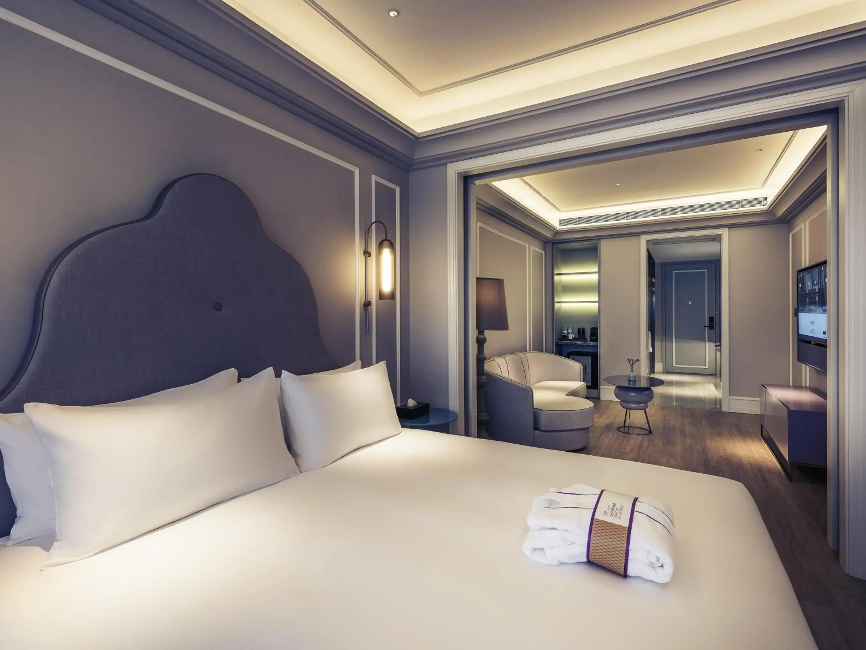 Privilege King Room in Mercure Shanghai Hongqiao SOHO Privilege King Room in Mercure Shanghai Hongqiao SOHO