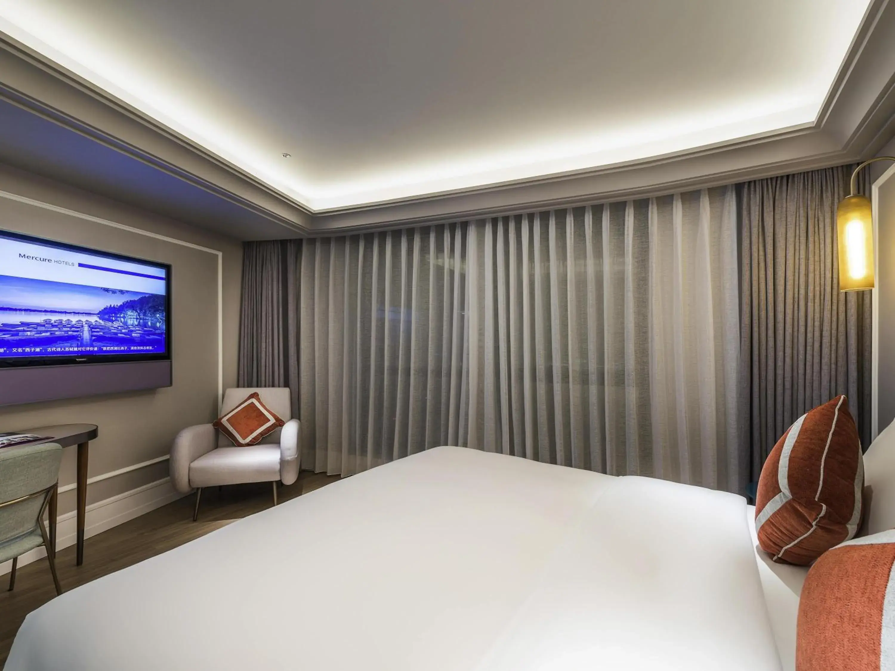 Bedroom, Bed in Mercure Hangzhou West Lake Bedroom, Bed in Mercure Hangzhou West Lake