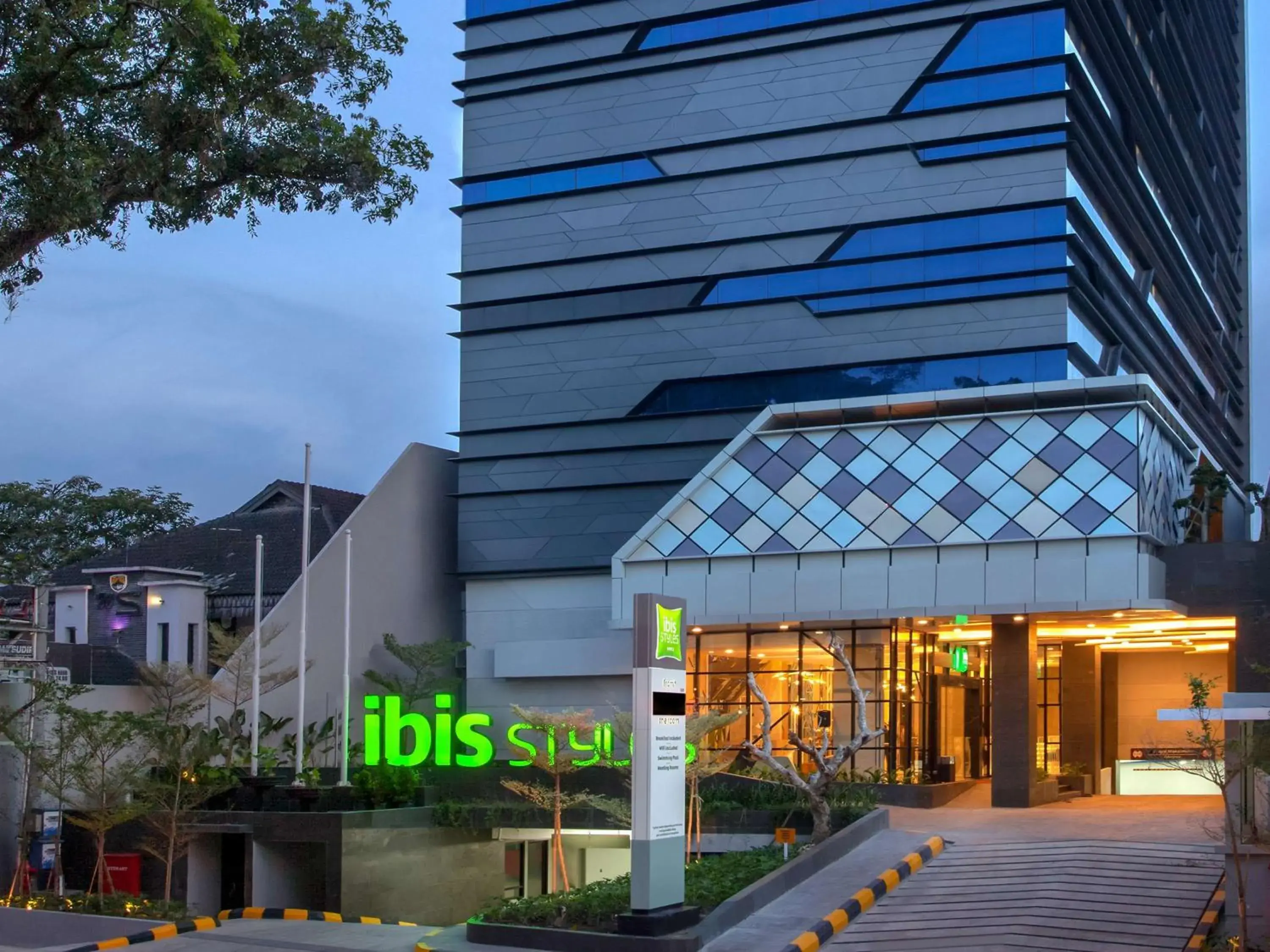 Property building in ibis Styles Medan Pattimura Property building in ibis Styles Medan Pattimura