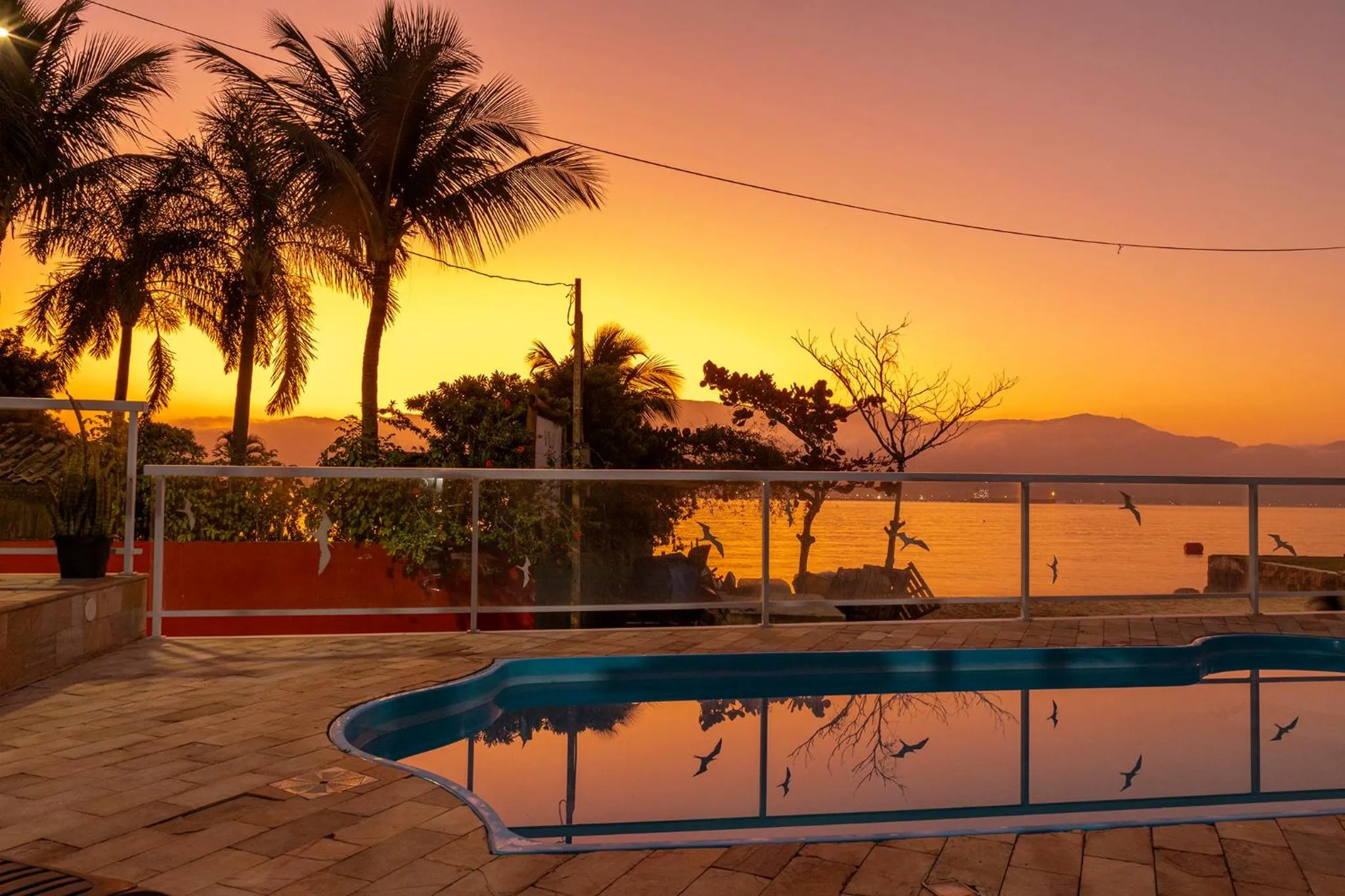 Swimming pool in Pousada Bonns Ventos