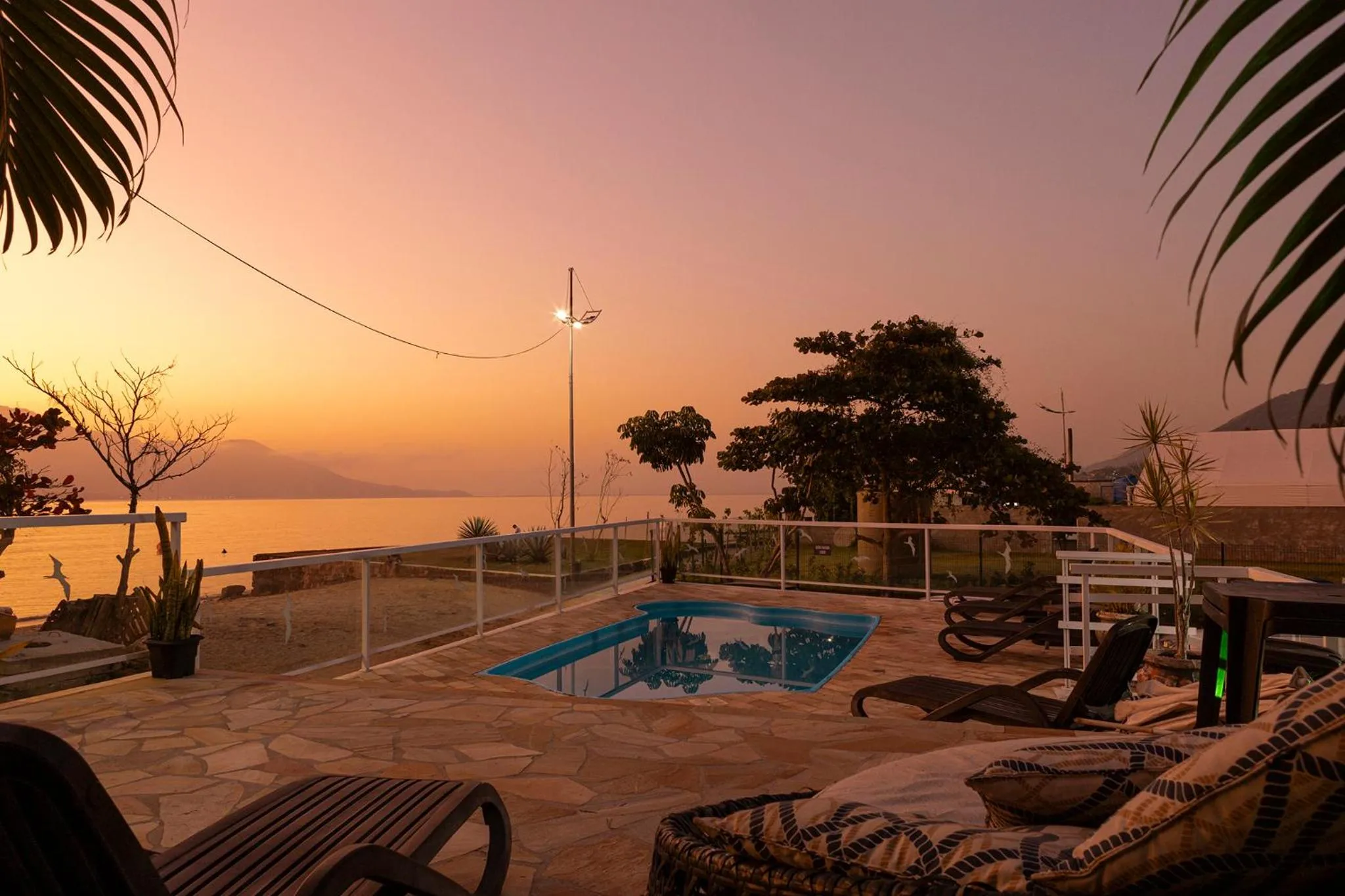 Swimming pool in Pousada Bonns Ventos