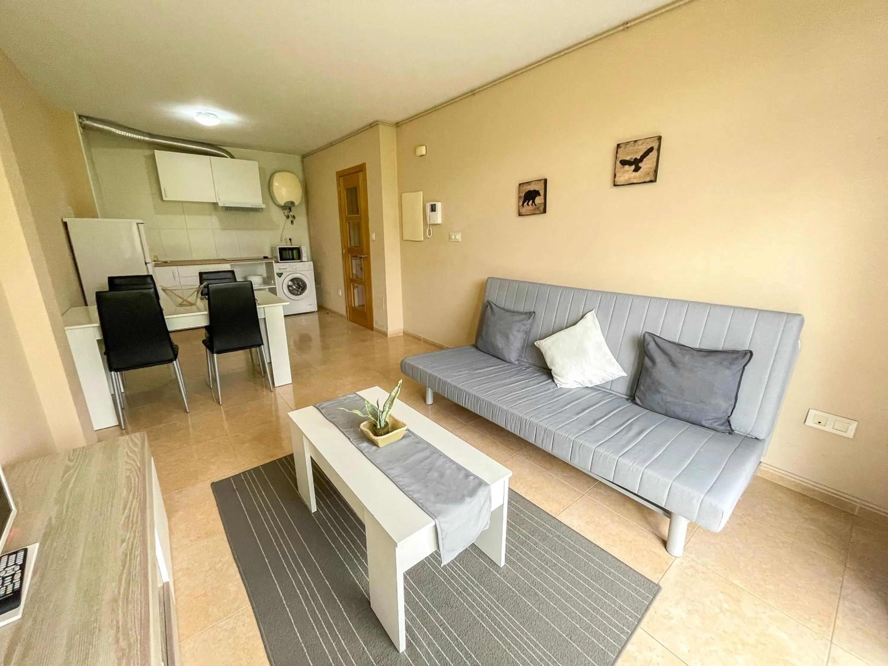 Living room in Alojamientos Playa de las Catedrales 3000