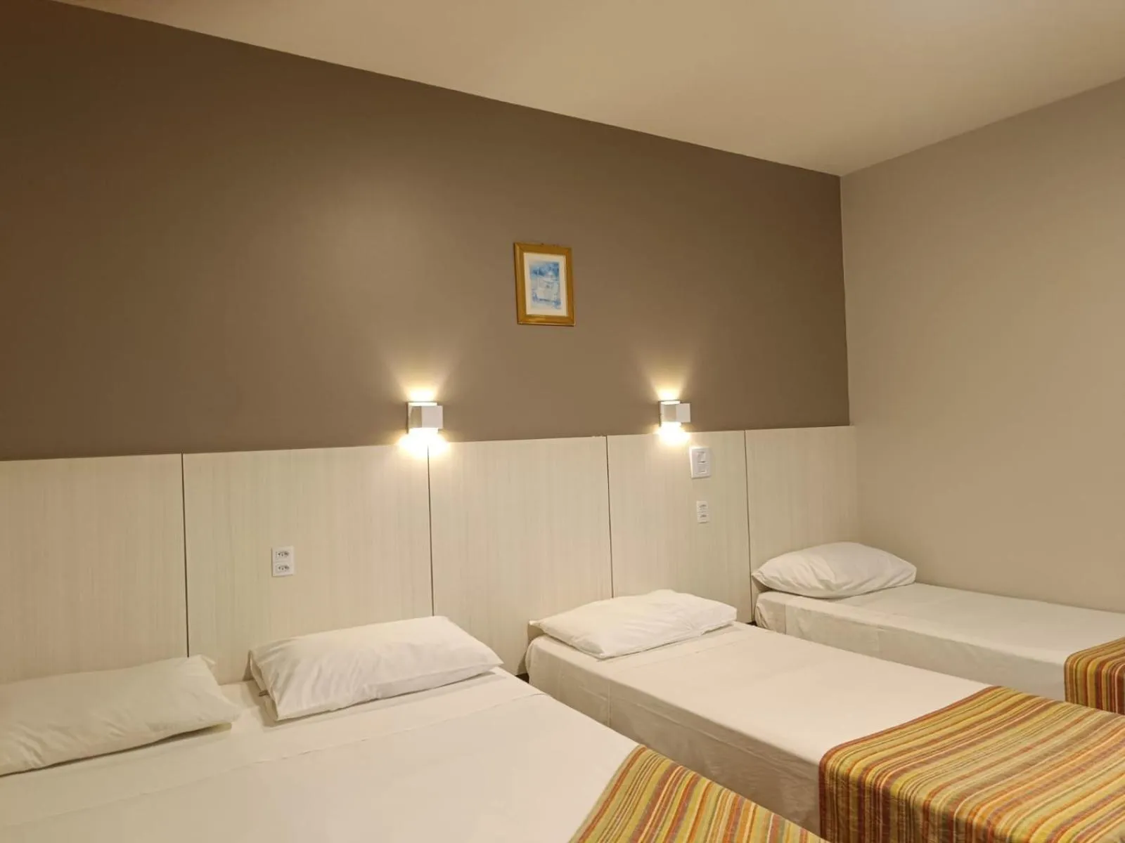 Bedroom, Bed in Hotel GAPH Maringa - Economico Mini Resort