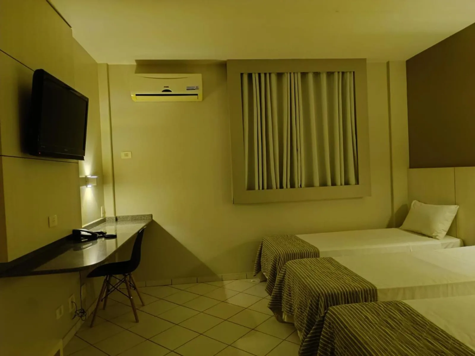 safe, Bed in Hotel GAPH Maringa - Economico Mini Resort