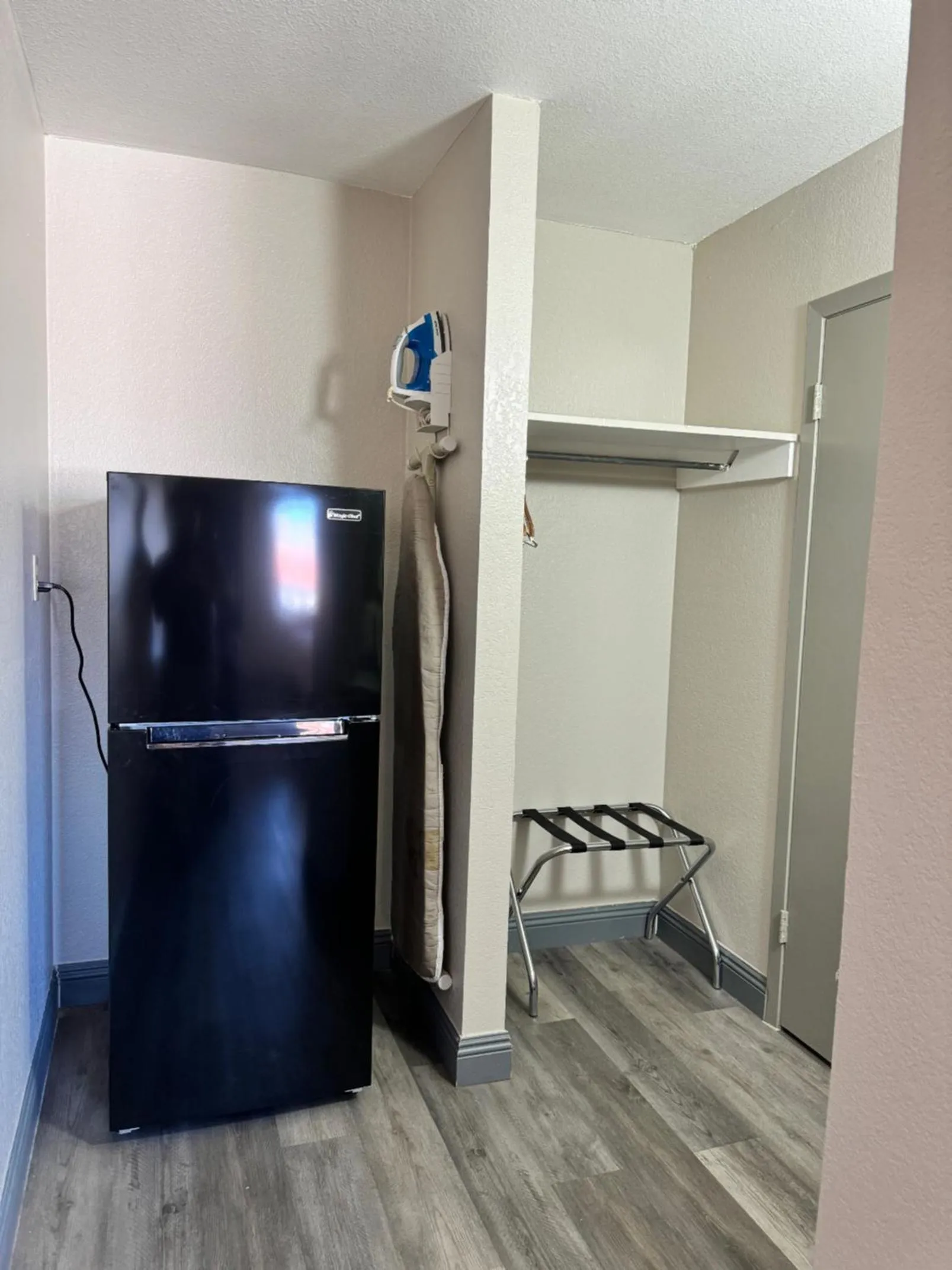 wardrobe in Days Inn by Wyndham Van Horn TX