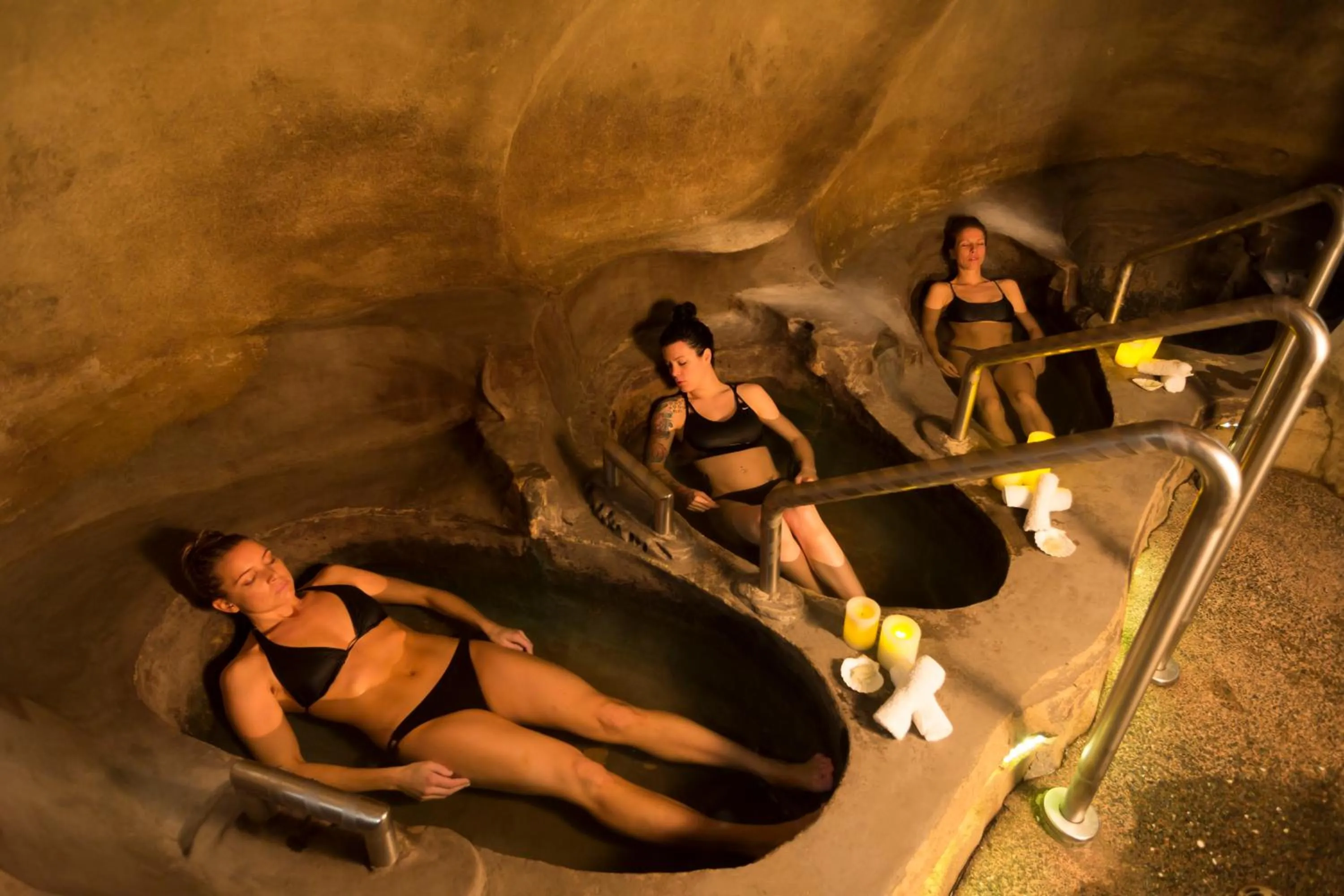 Spa and wellness centre/facilities in Kingfisher Pacific Resort & Spa