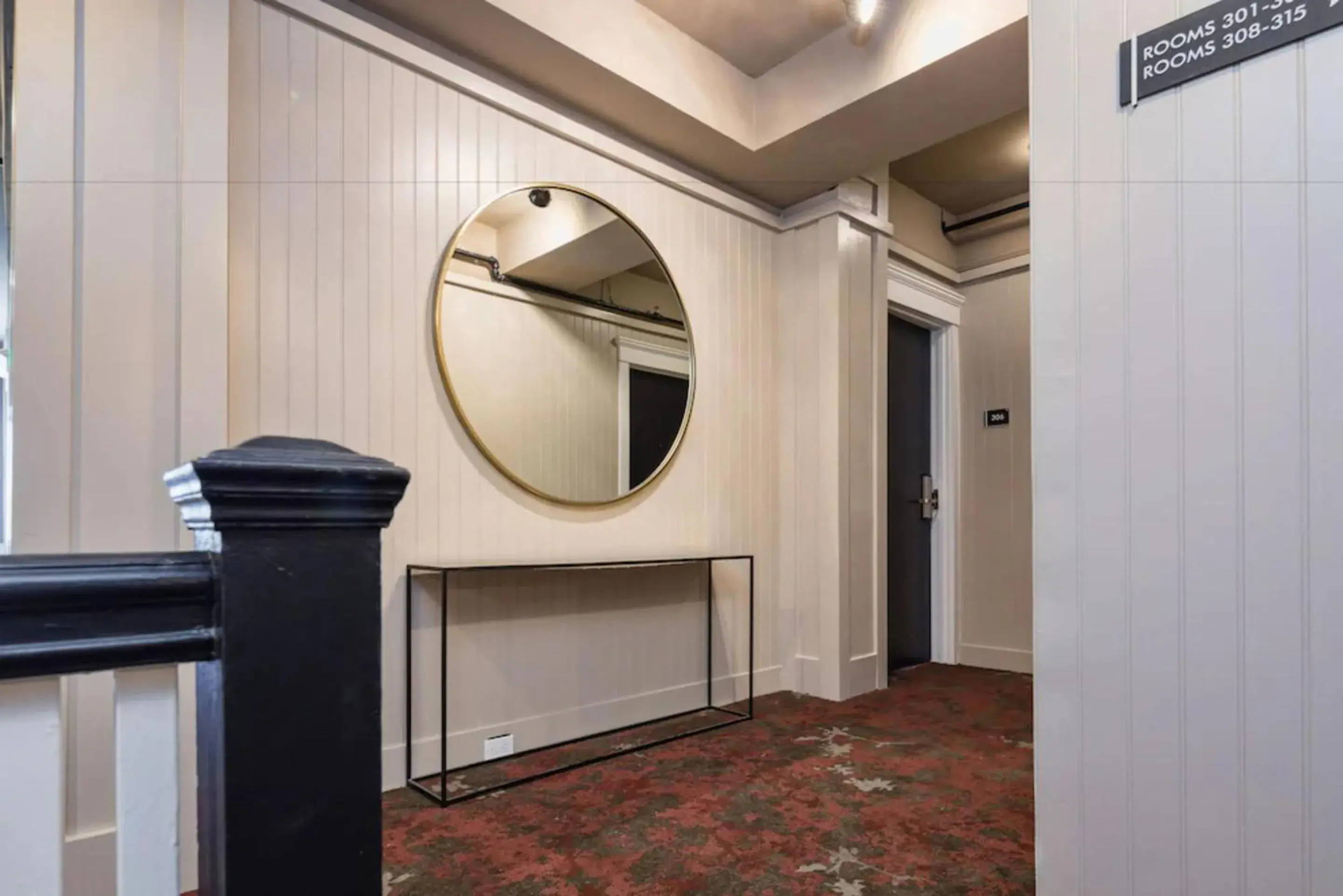 Lobby or reception in Motel 6 San Francisco, CA Civic Center Lobby or reception in Motel 6 San Francisco, CA Civic Center