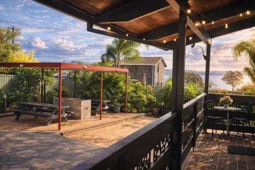 BBQ facilities in Jetty Motel The Entrance