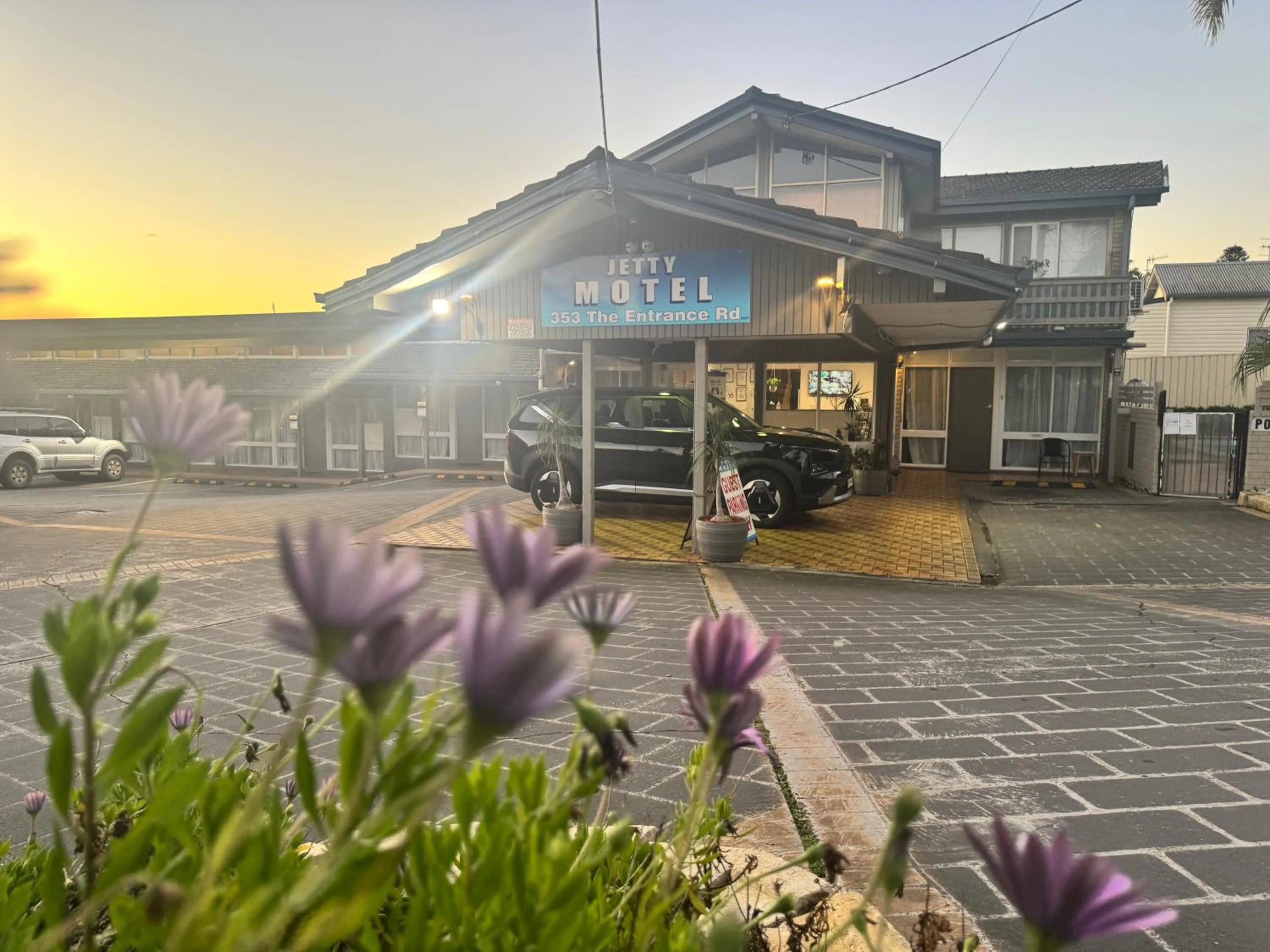 Property building in Jetty Motel The Entrance