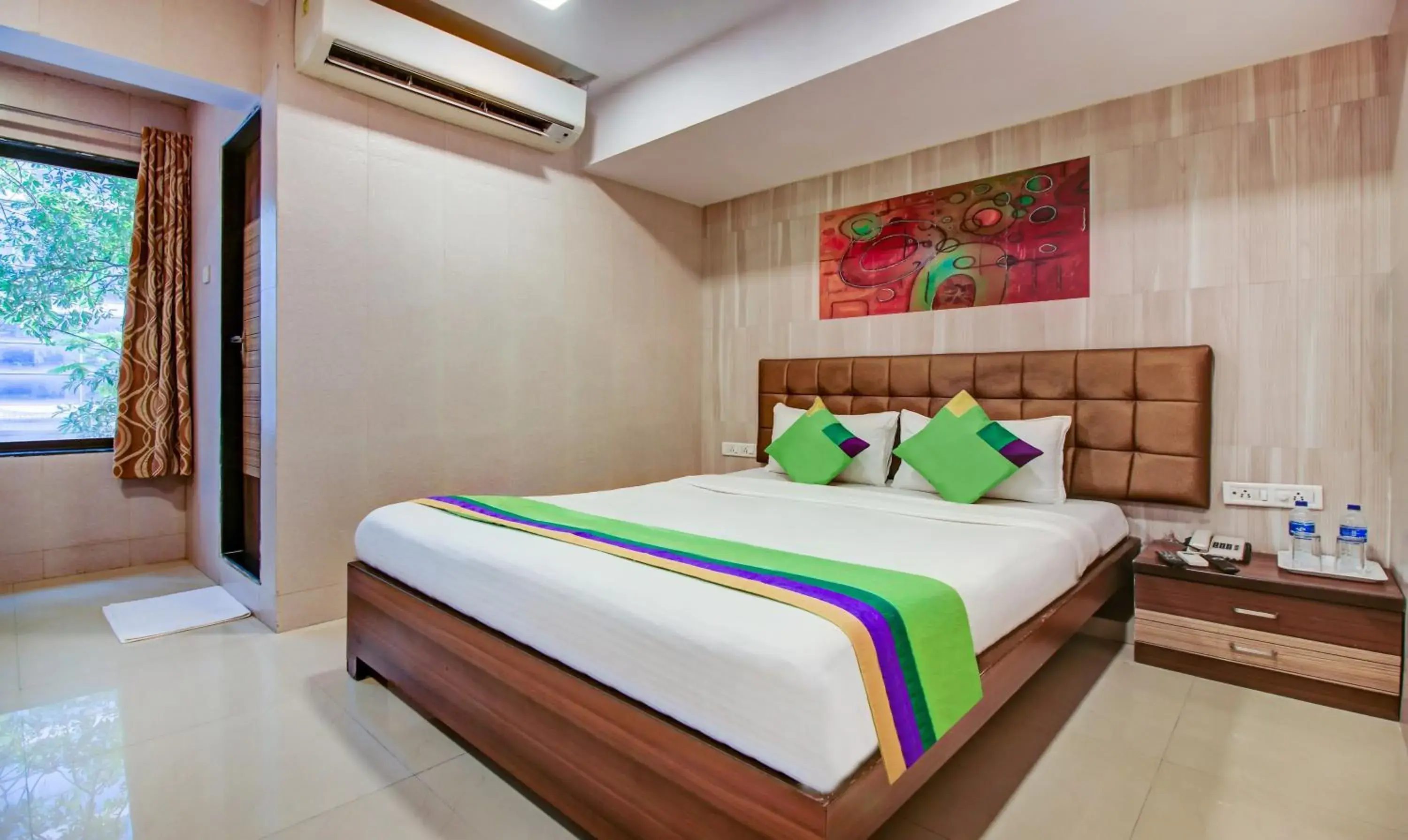 Photo of the whole room, Bed in Treebo Lake Bloom Powai Photo of the whole room, Bed in Treebo Lake Bloom Powai