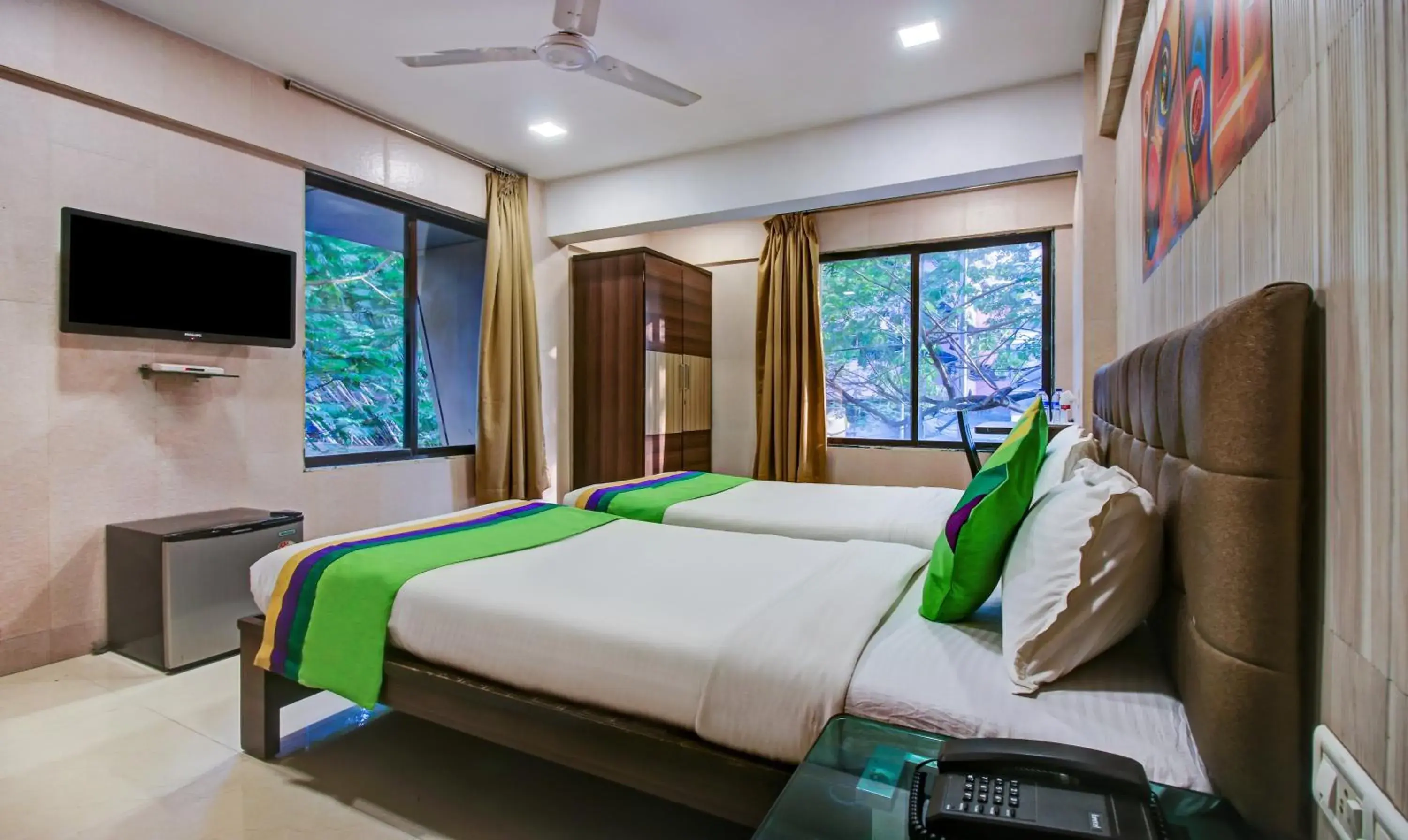 Photo of the whole room, Bed in Treebo Lake Bloom Powai Photo of the whole room, Bed in Treebo Lake Bloom Powai