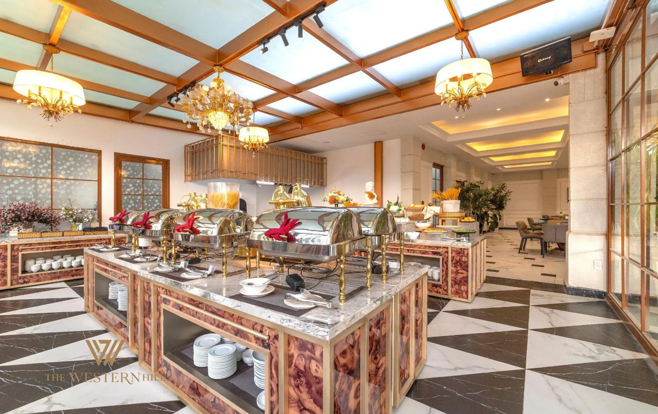 Restaurant/places to eat in The Western Hill Dalat Hotel