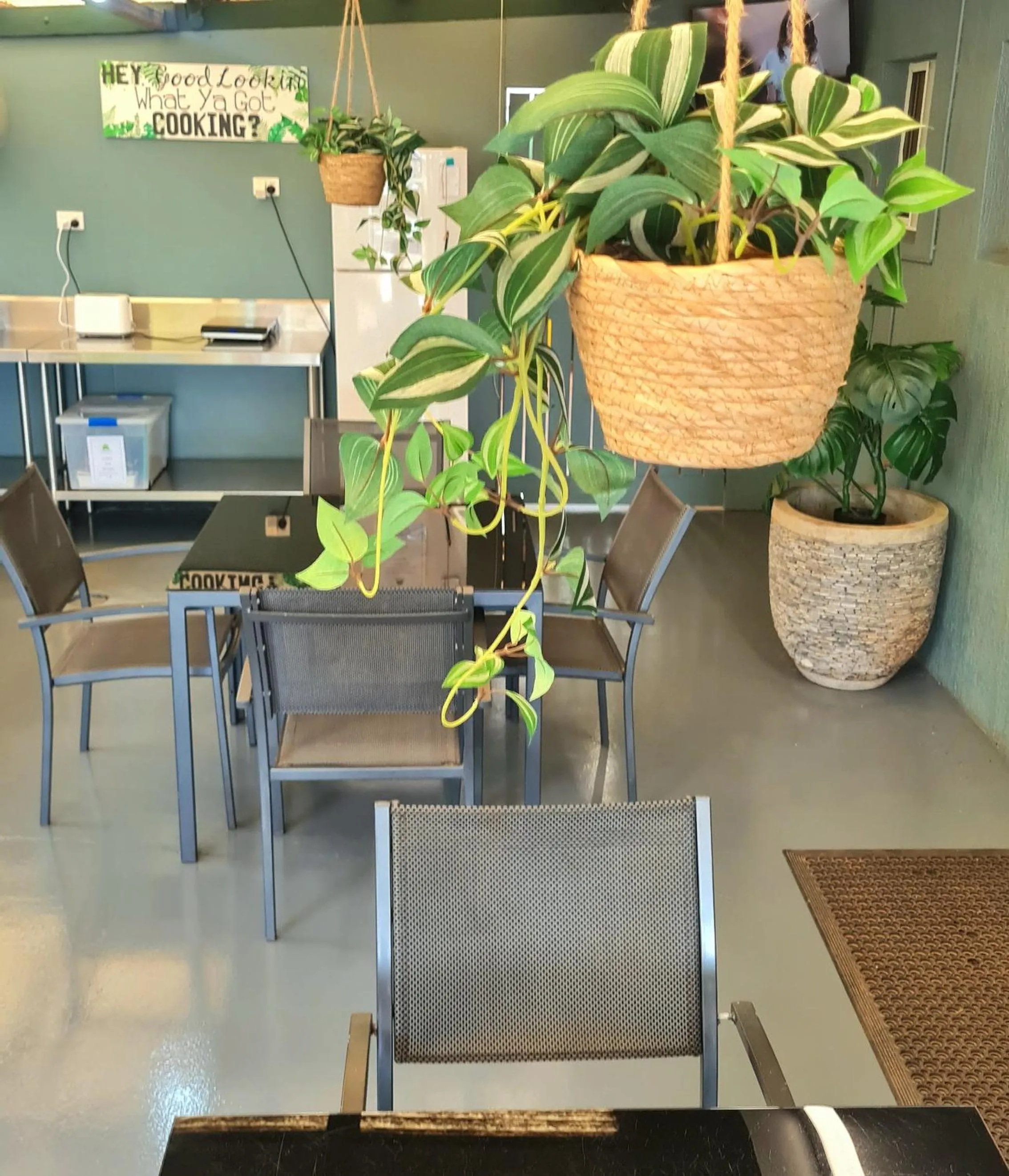 Seating area in Rainforest Motel