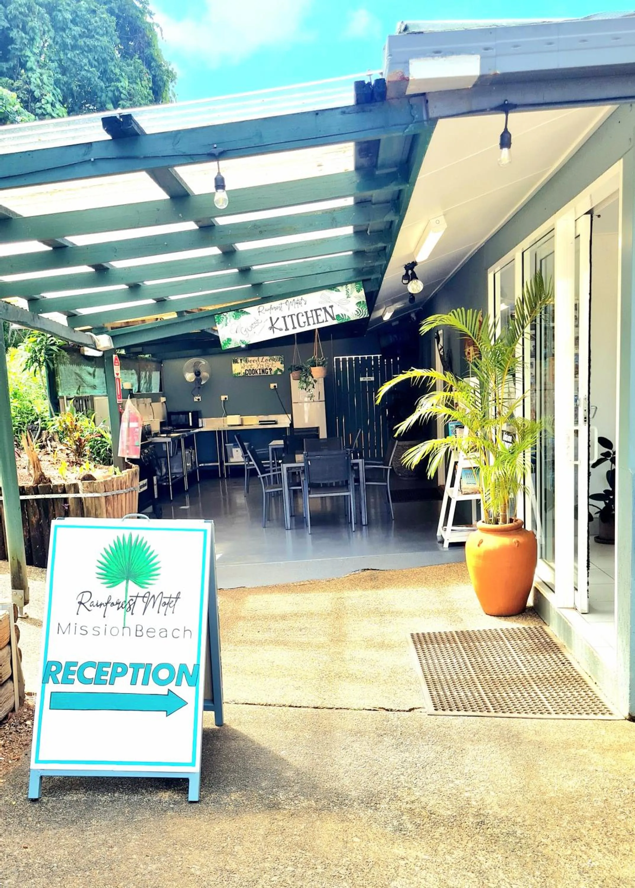 Property building in Rainforest Motel