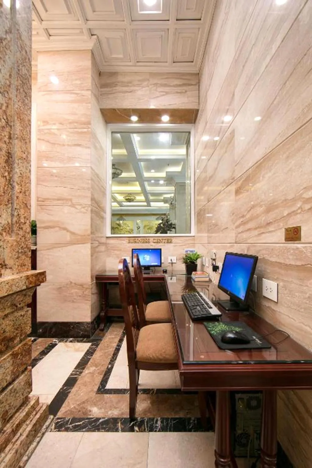 Business facilities in Thien Thai Hotel & Spa