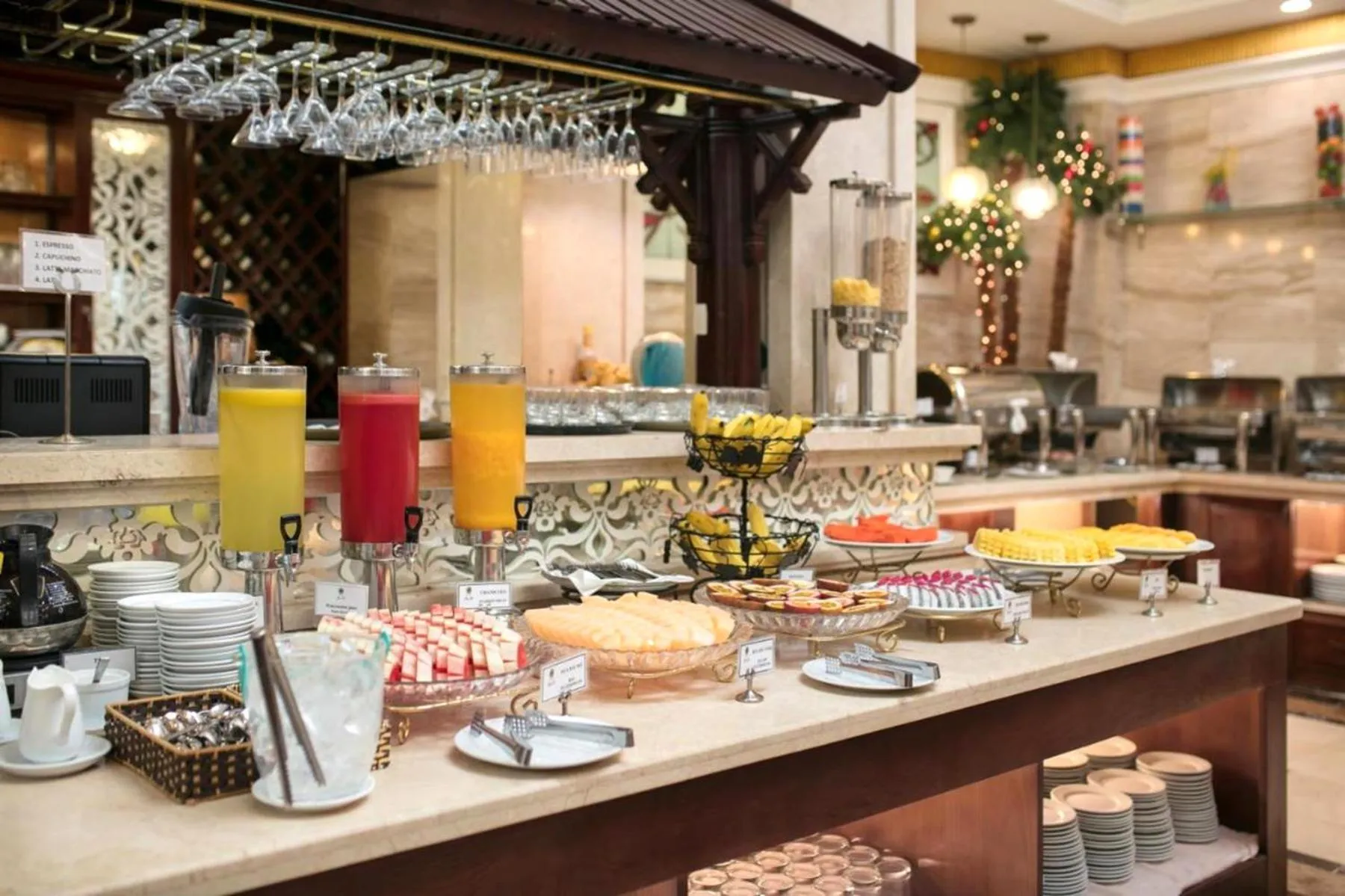 Restaurant/places to eat in Thien Thai Hotel & Spa