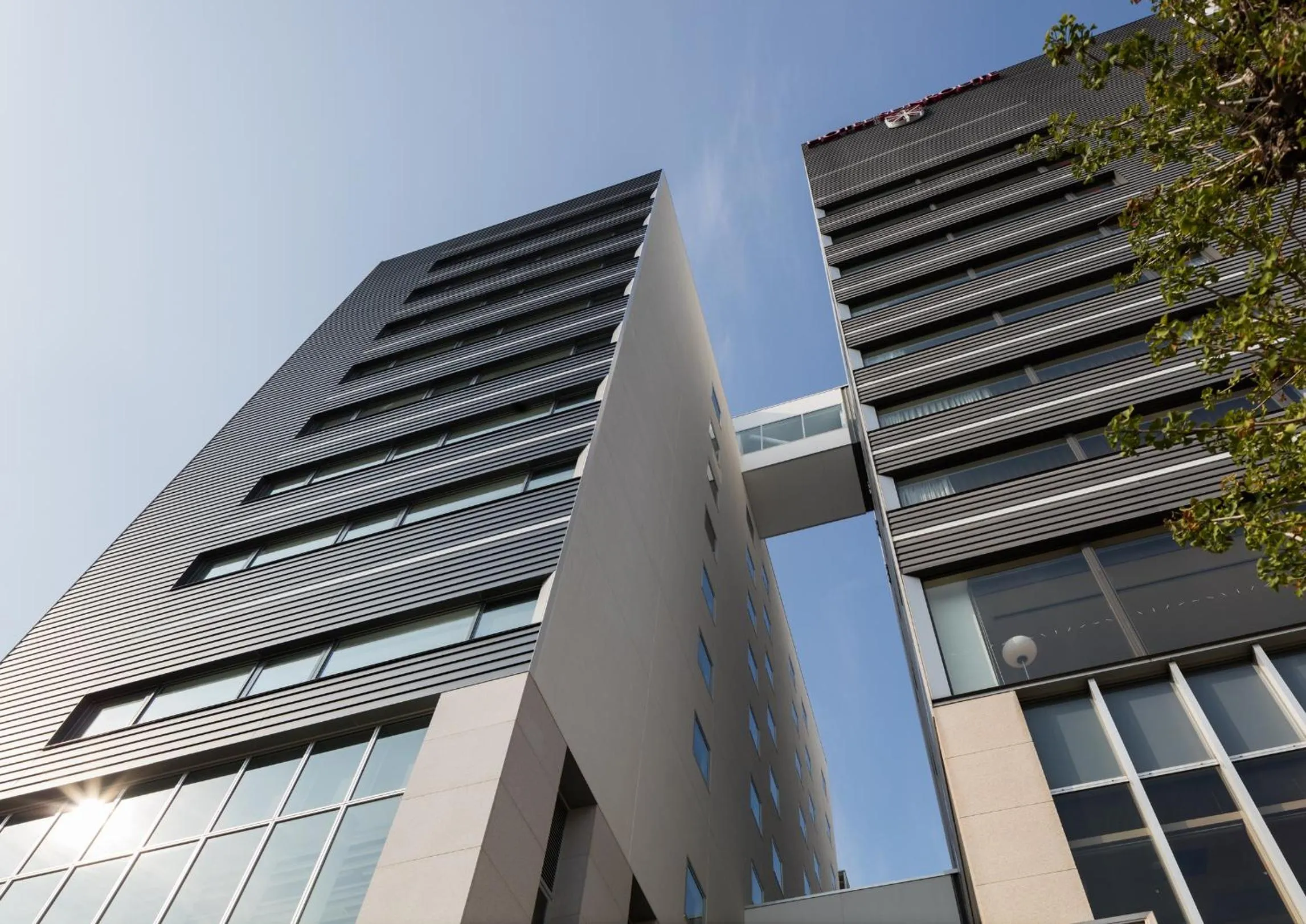 Facade/entrance in Hotel Sunroute Tokushima