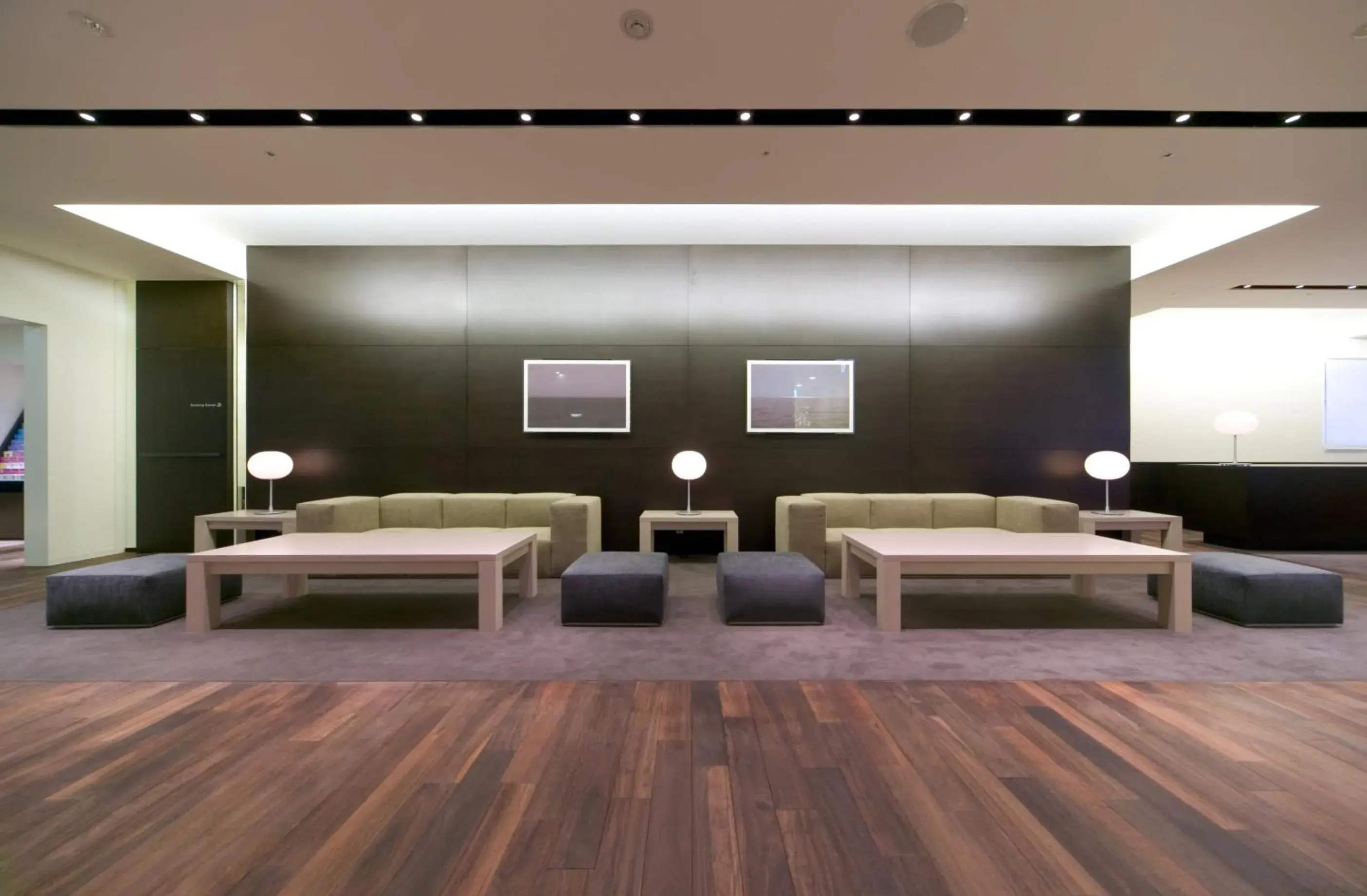 Lobby or reception in Hotel Sunroute Tokushima Lobby or reception in Hotel Sunroute Tokushima