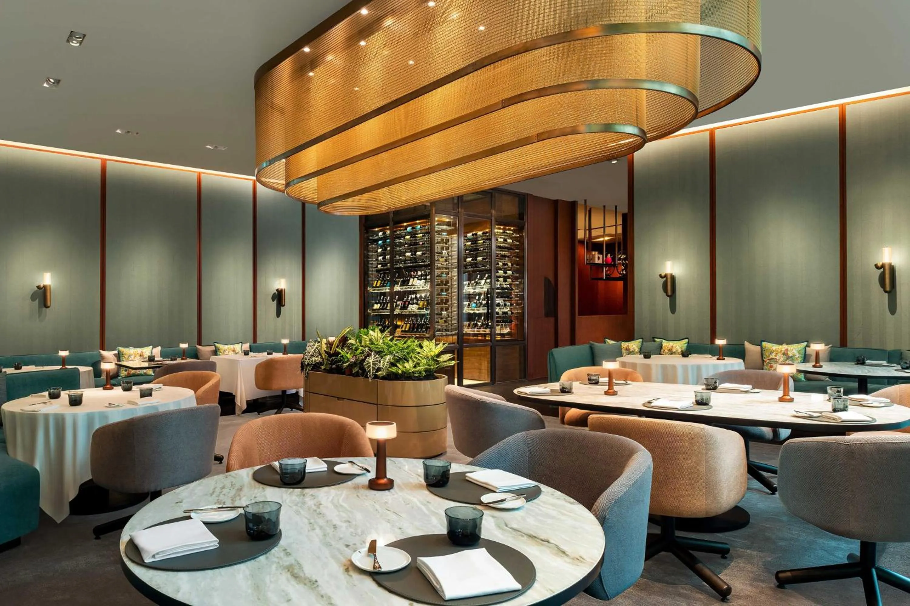Restaurant/places to eat in The St. Regis Bangkok