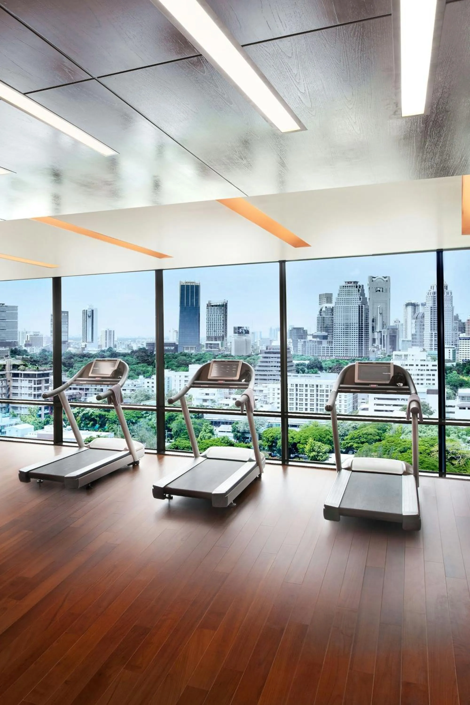Fitness centre/facilities in The St. Regis Bangkok