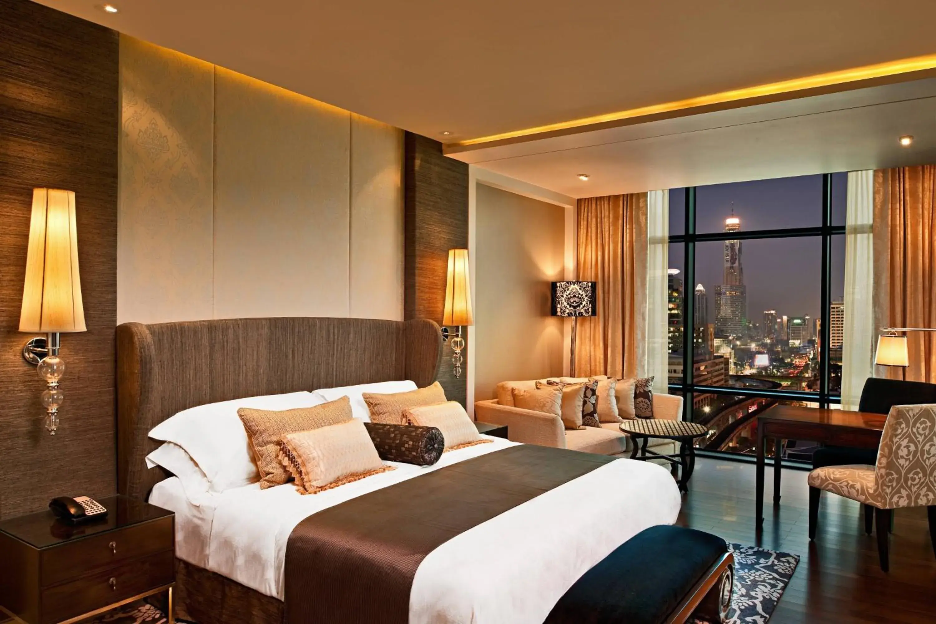 Grand Deluxe Guest room, City view in The St. Regis Bangkok Grand Deluxe Guest room, City view in The St. Regis Bangkok
